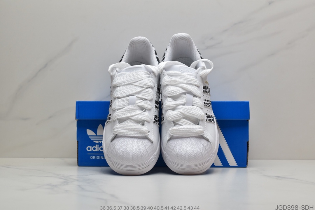 180 公司级 阿迪达斯Adidas AD Originals SUPERSTAR经典百搭休闲运动板鞋 FV3452