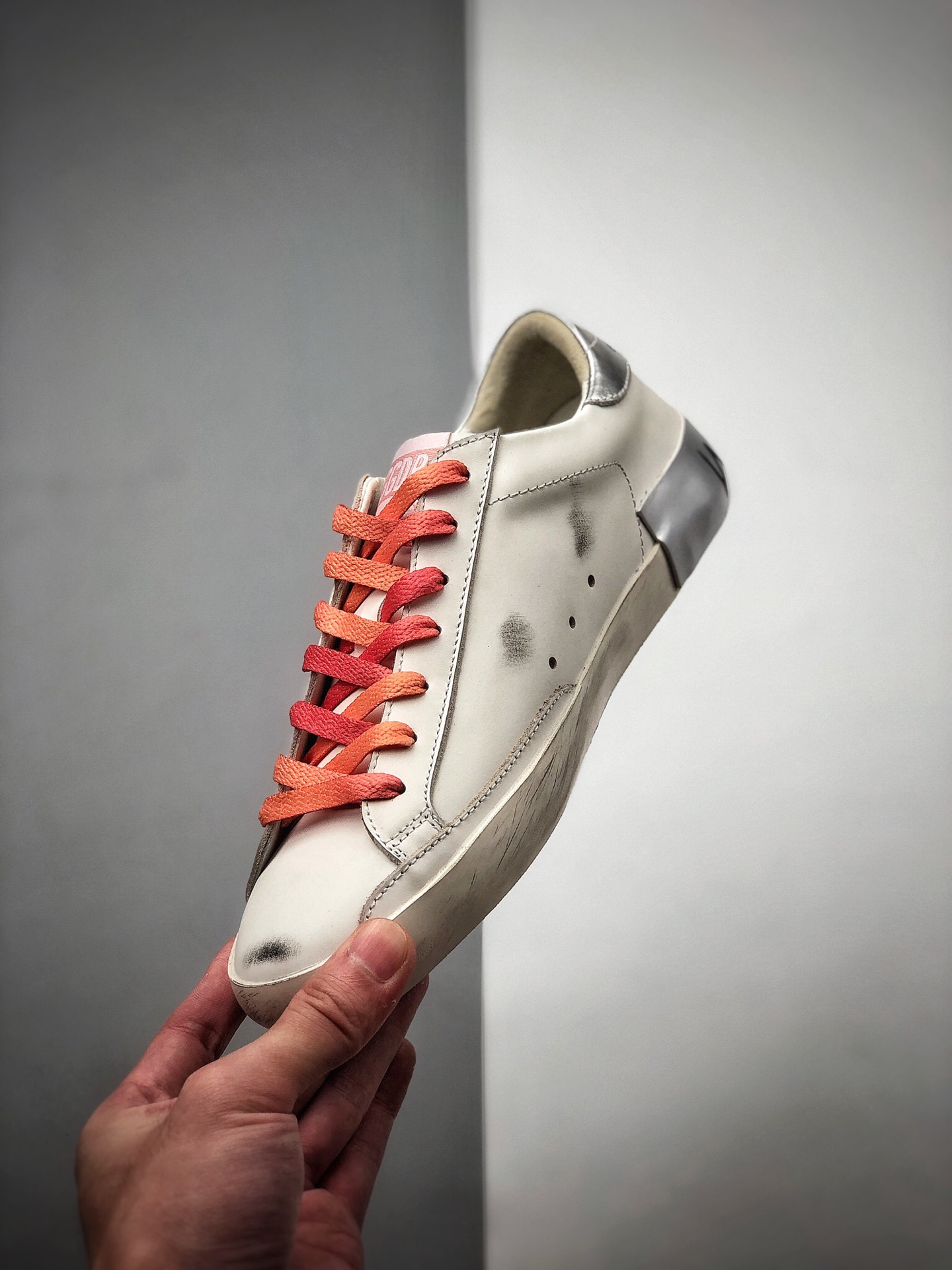 240 GGDB Golden Goose Super Star 系列小脏运动鞋 2020ss官方新款