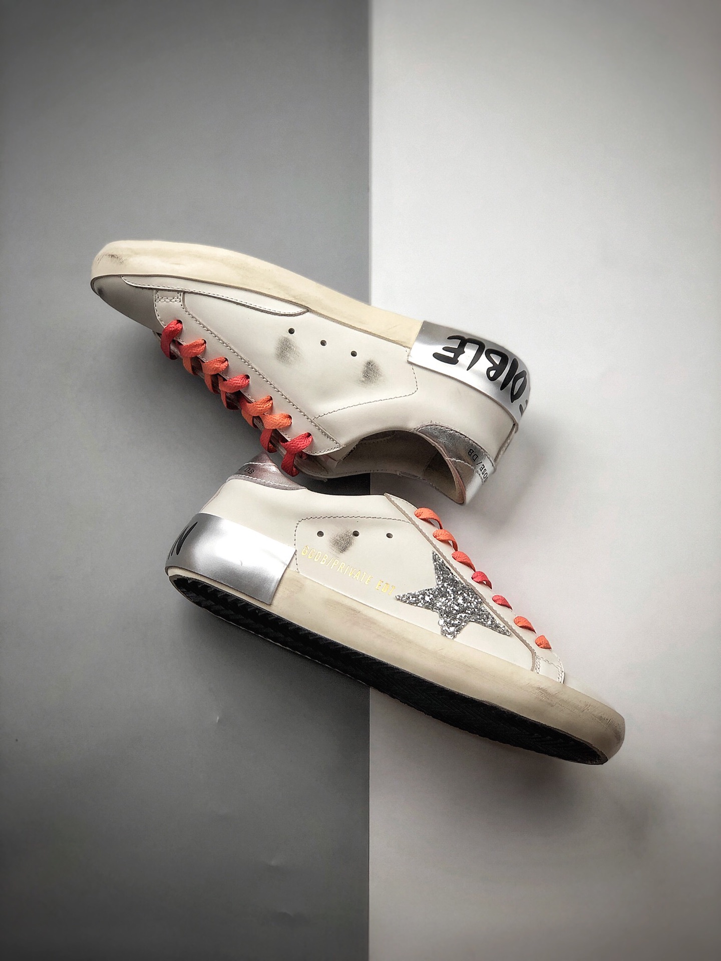 240 GGDB Golden Goose Super Star 系列小脏运动鞋 2020ss官方新款