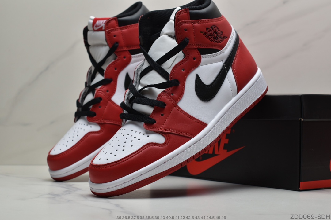 230 公司级 Air Jordan 1 Retro High OG “Chicago” 芝加哥555088-101