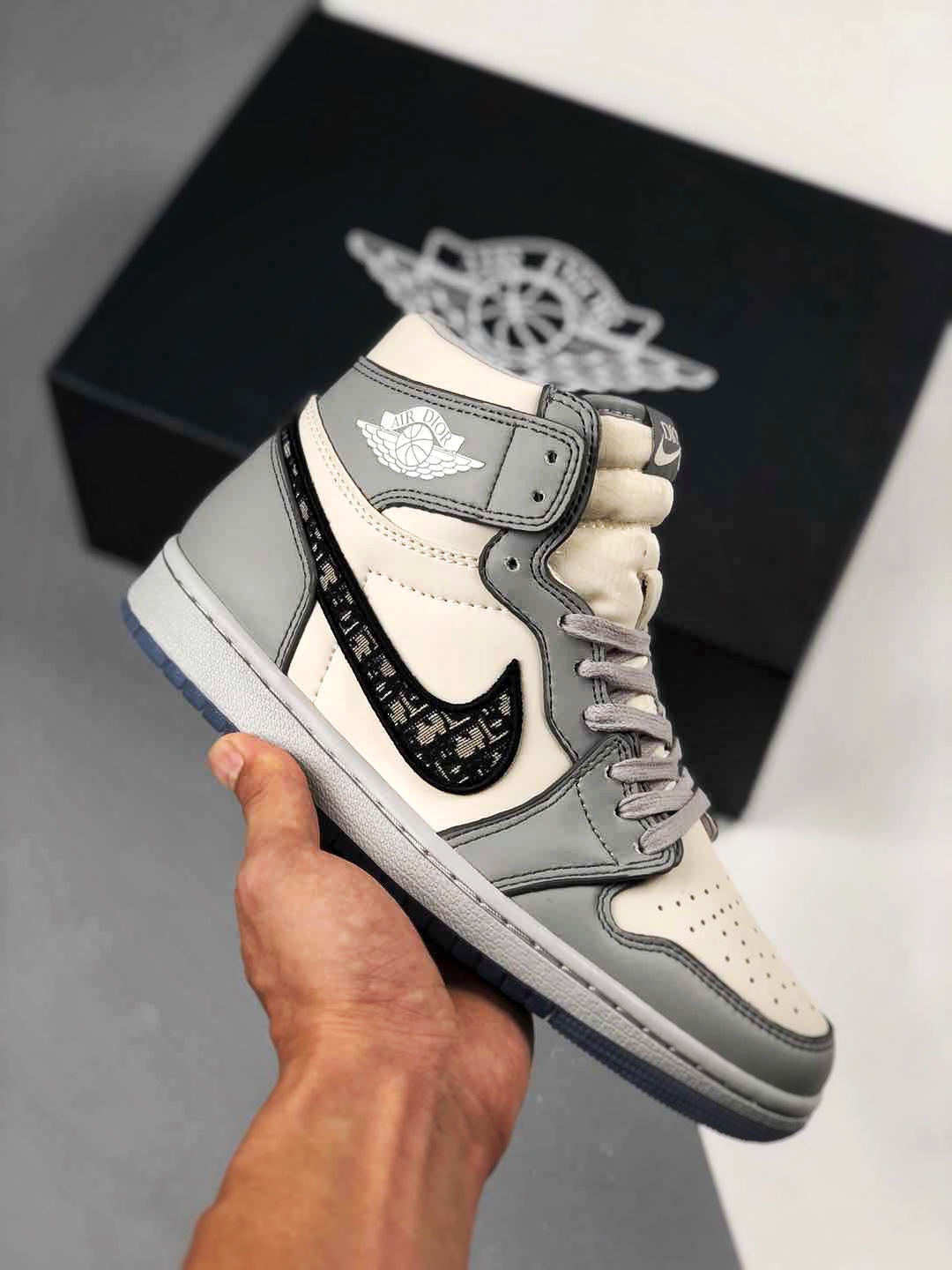 Apoyo contra reembolso Dior x Air Jordan 1 High OG Edición Dior, única caja original correcta en el mercado 💪💪 Zapati…
