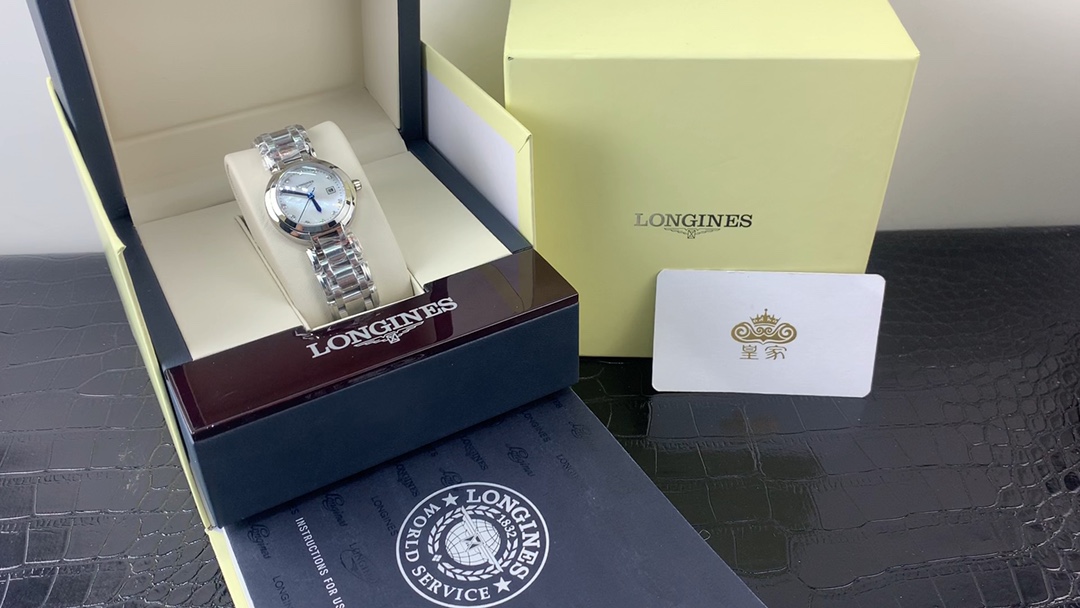 Longines 皇家 浪琴心月系列贝壳表盘30尺寸女表视频欣赏