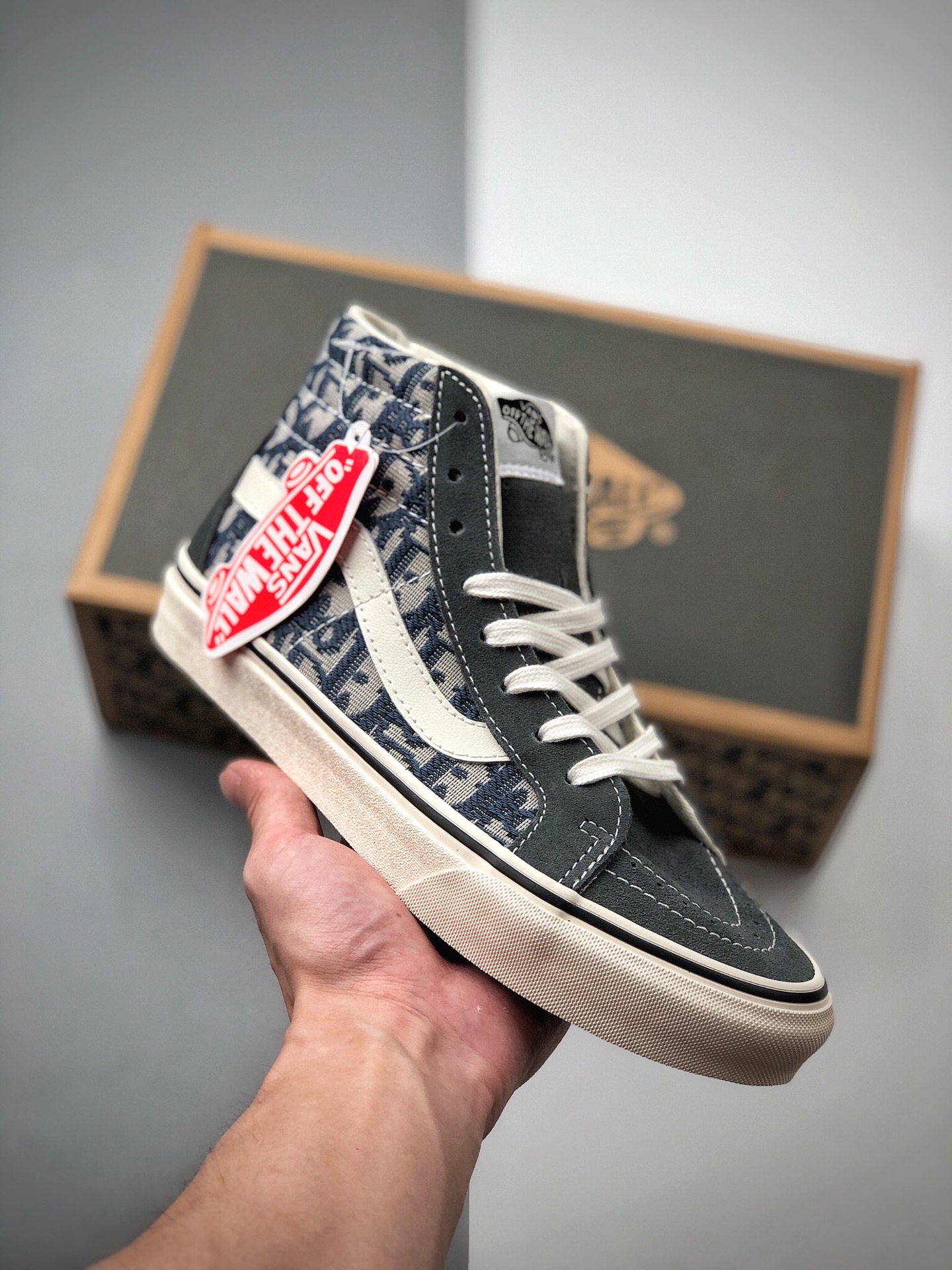 160  Dior x VANS 范斯SK8-HI TAPERED 迪奥联名 鲜美系列帆布硫化板鞋 GZ811