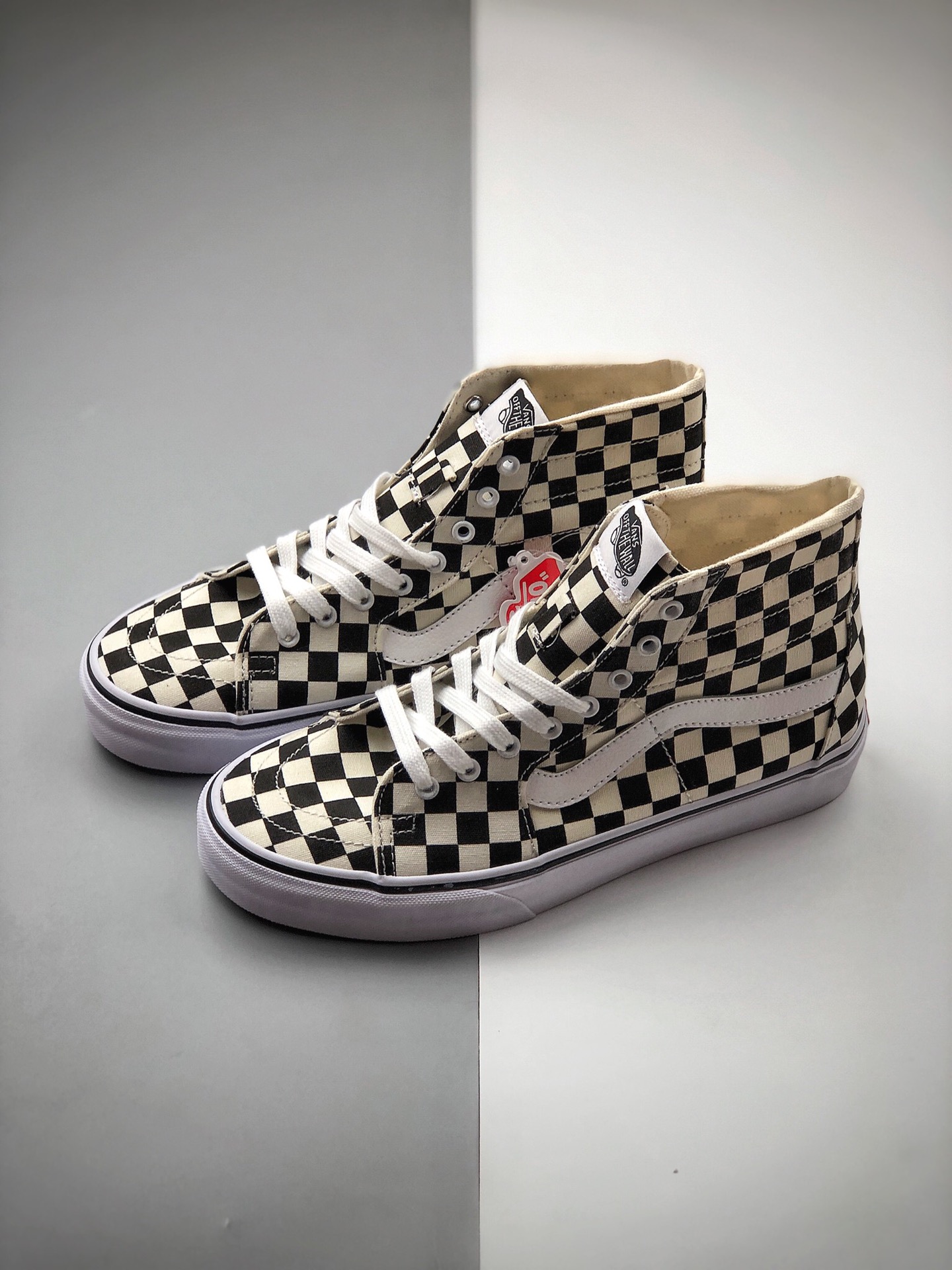 160 VANS SK8-HI TAPERED黑白棋盘格高帮男女鞋帆布鞋板鞋VN0A4U165GU