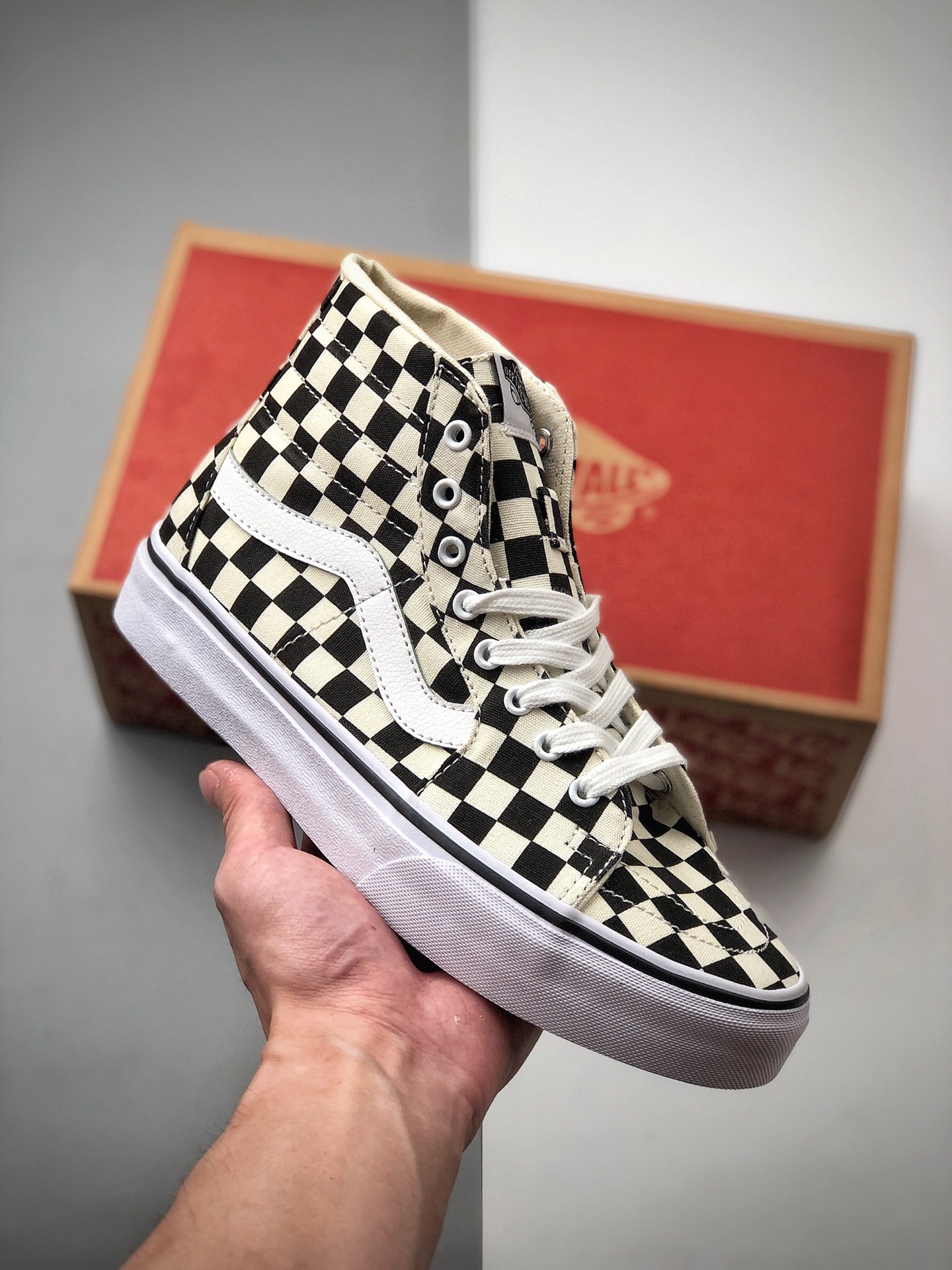 160 VANS SK8-HI TAPERED黑白棋盘格高帮男女鞋帆布鞋板鞋VN0A4U165GU