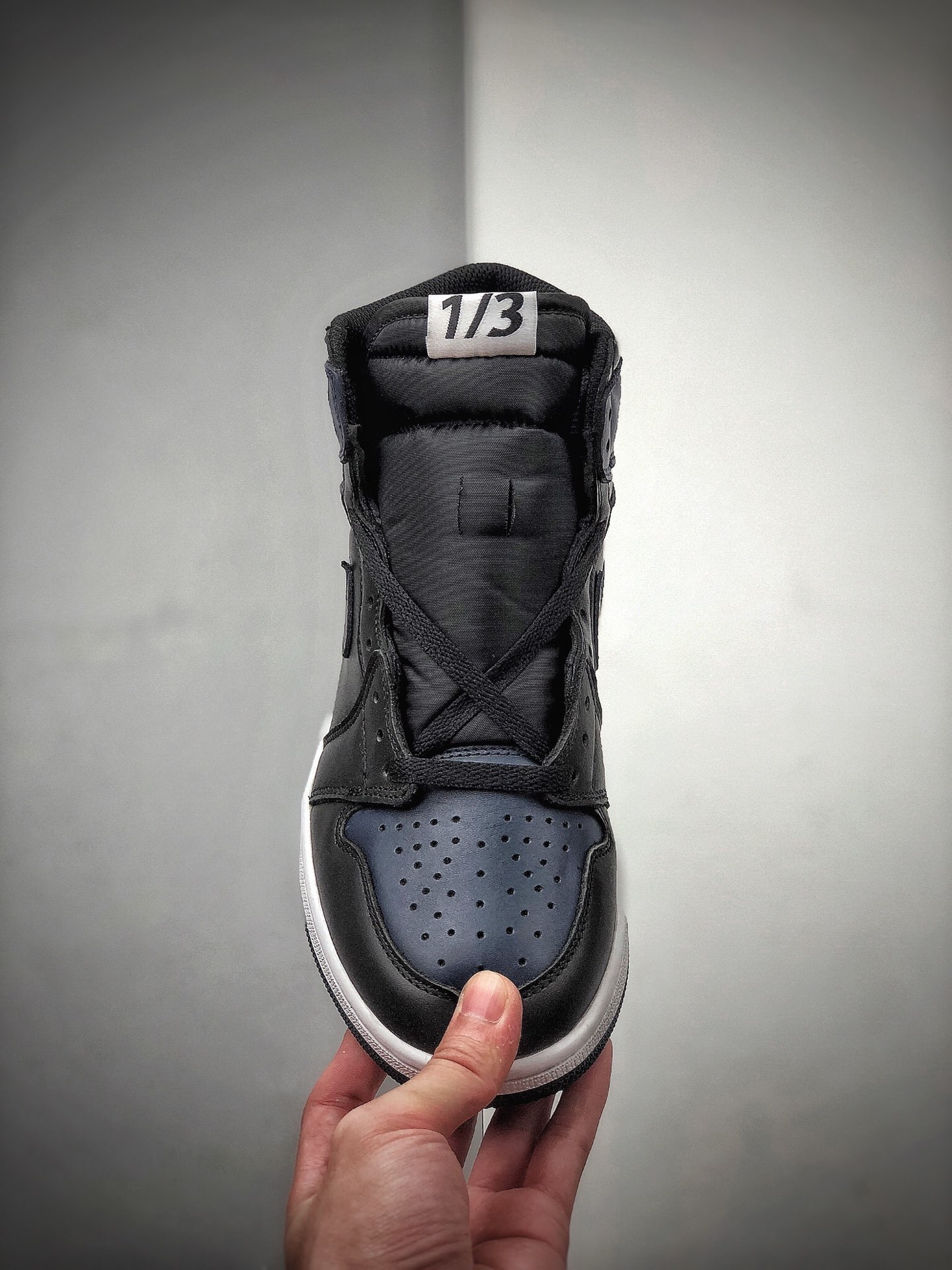 360 Air Jordan 1Retro High OG Spizike Fort Greene 705588-550