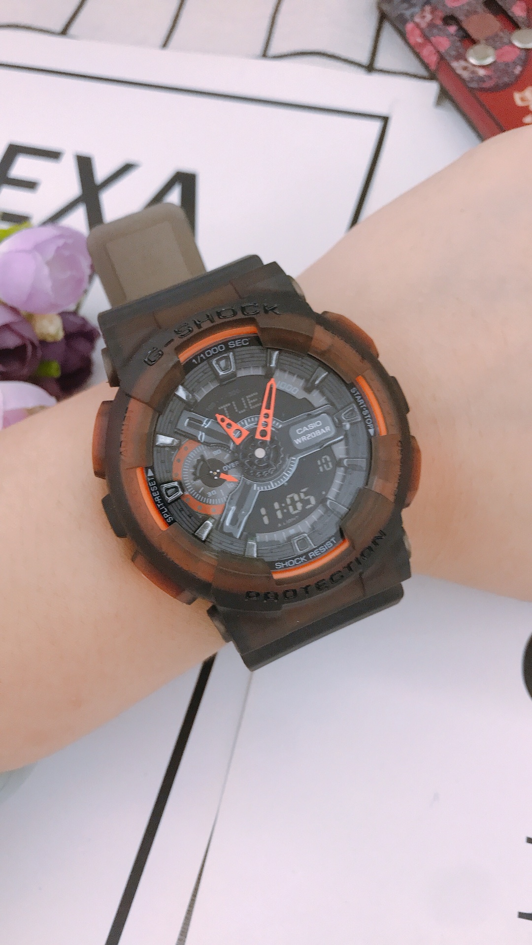 卡西欧ga110透明黑橙