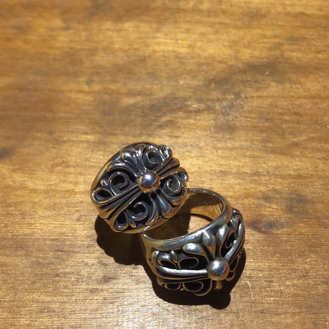 Chrome Hearts 克罗心守望者戒指。100780