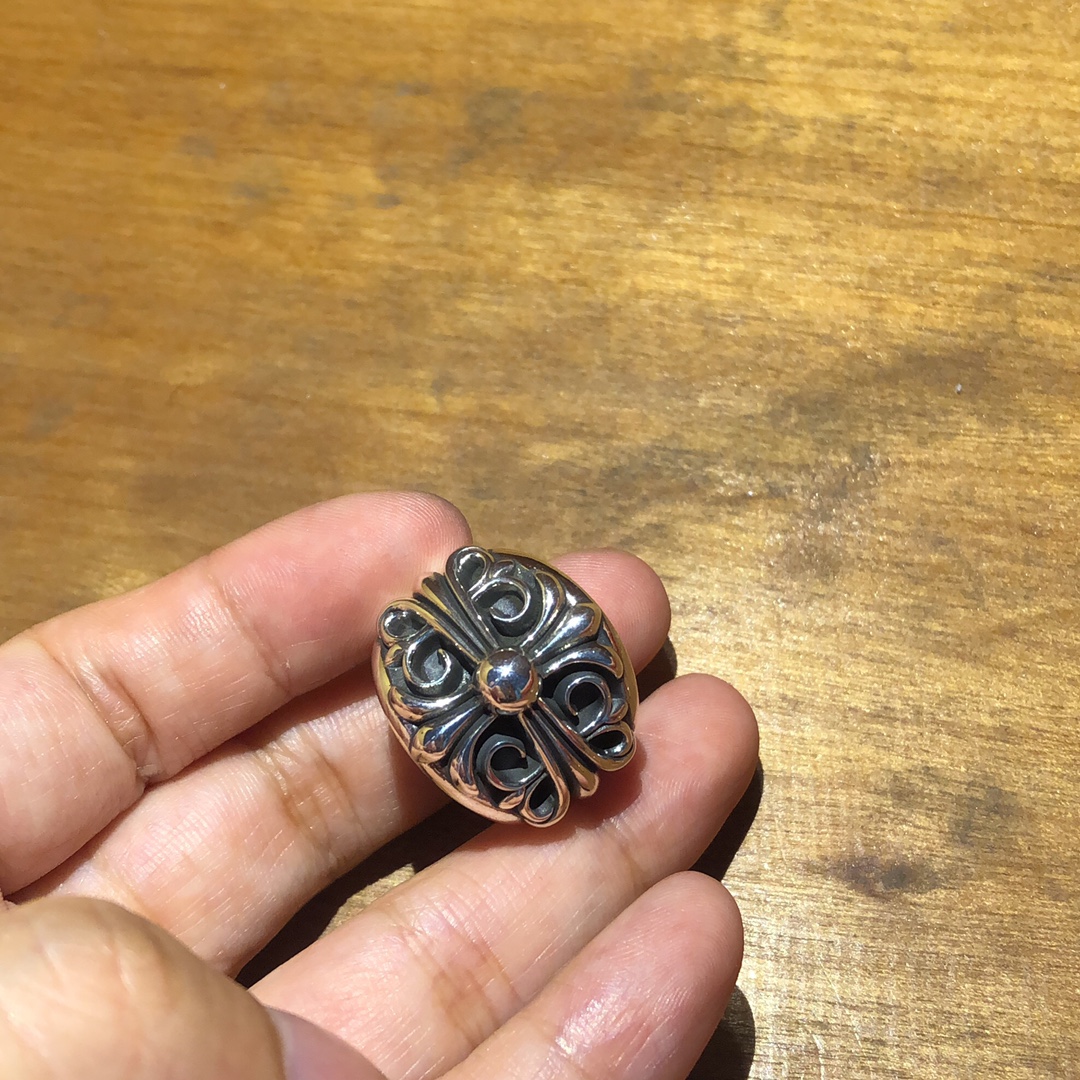 Chrome Hearts 克罗心守望者戒指。100780