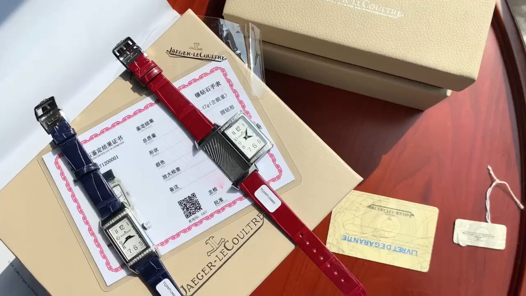 积家翻转腕表：两种佩戴方式，时尚又实用