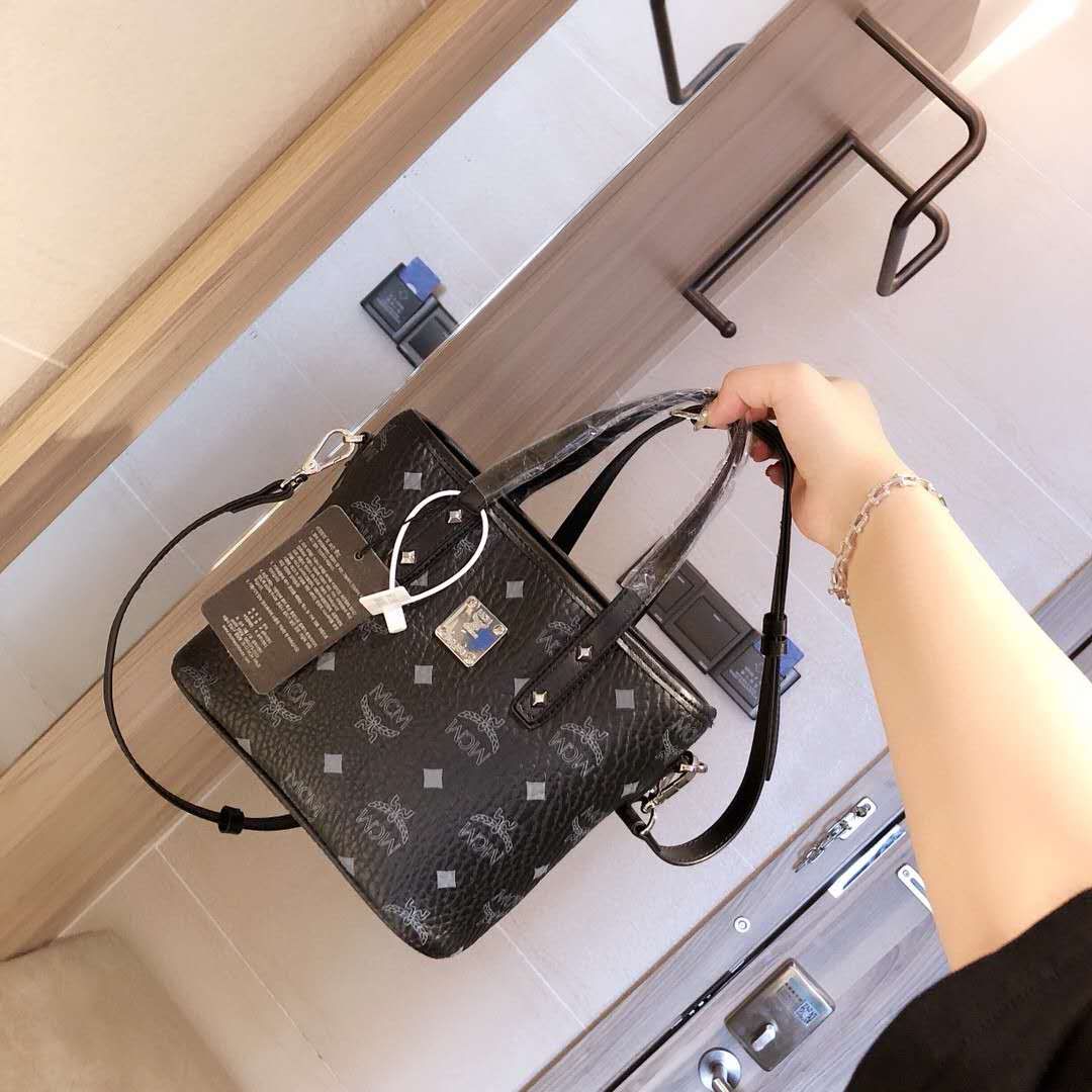 _drk9sXk3IrWVfFIGLKDVGEWTiWlj8v9OBLgwUVg