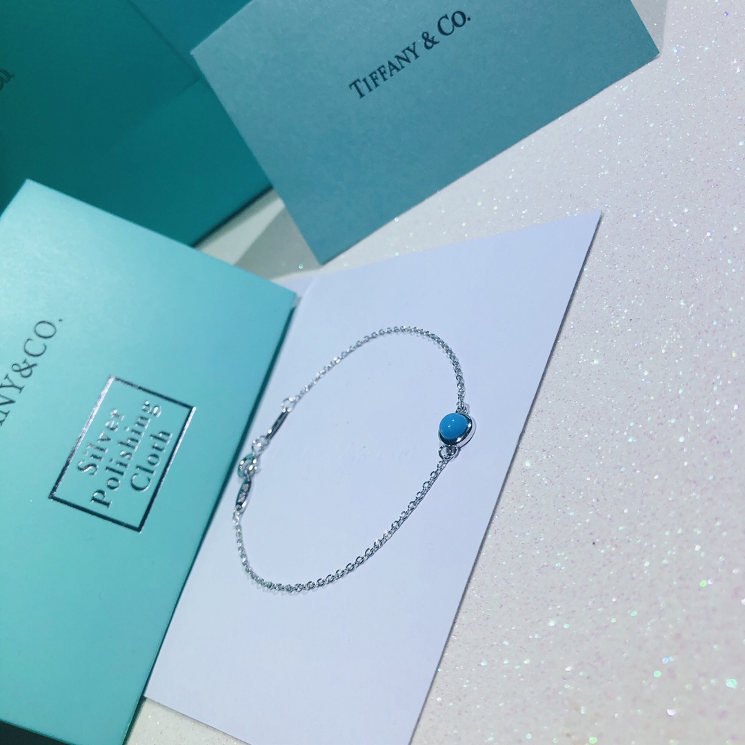 NO:103700,Genuine tiffany sterling silver turquoise necklace counter synchronous hits Tiffany official website hits. Those who know the goods come [seduction] .... Classic and long-lasting..., Tiffany necklace, tiffany, necklace, pure silver19860909正品开版tiffany纯银绿松石 项链专柜同步爆款 蒂芙尼官网 爆款 .懂货的来[勾引] ....经典恒久......,蒂芙尼项链,tiffany,necklace,pure silver,Jewelry