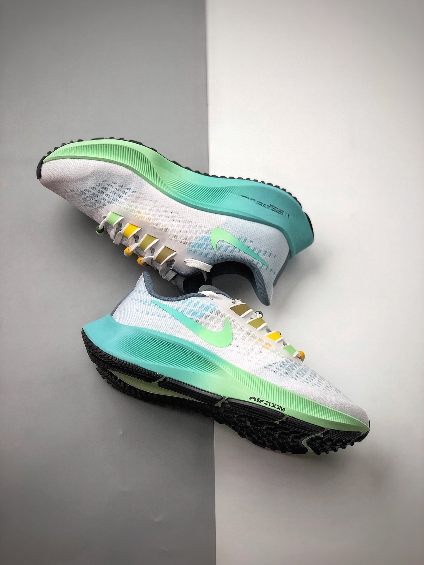 180  Nike Zoom Pegasus 37 登月37 透气缓震疾速跑鞋CZ8692-134