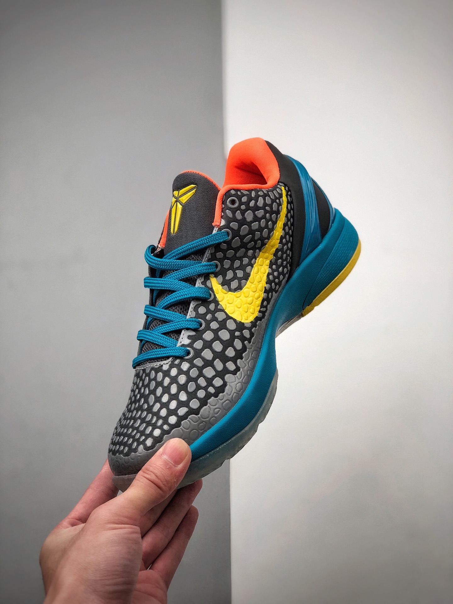 200 NIKE Kobe 6Elite Low 科比VI 6 代 低帮网鞋面男子实战篮球鞋 429659-005