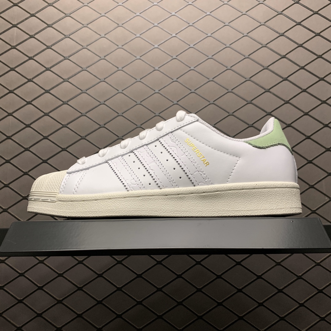 180 Adidas 阿迪Superstar 贝壳头运动休闲板鞋 FW3571