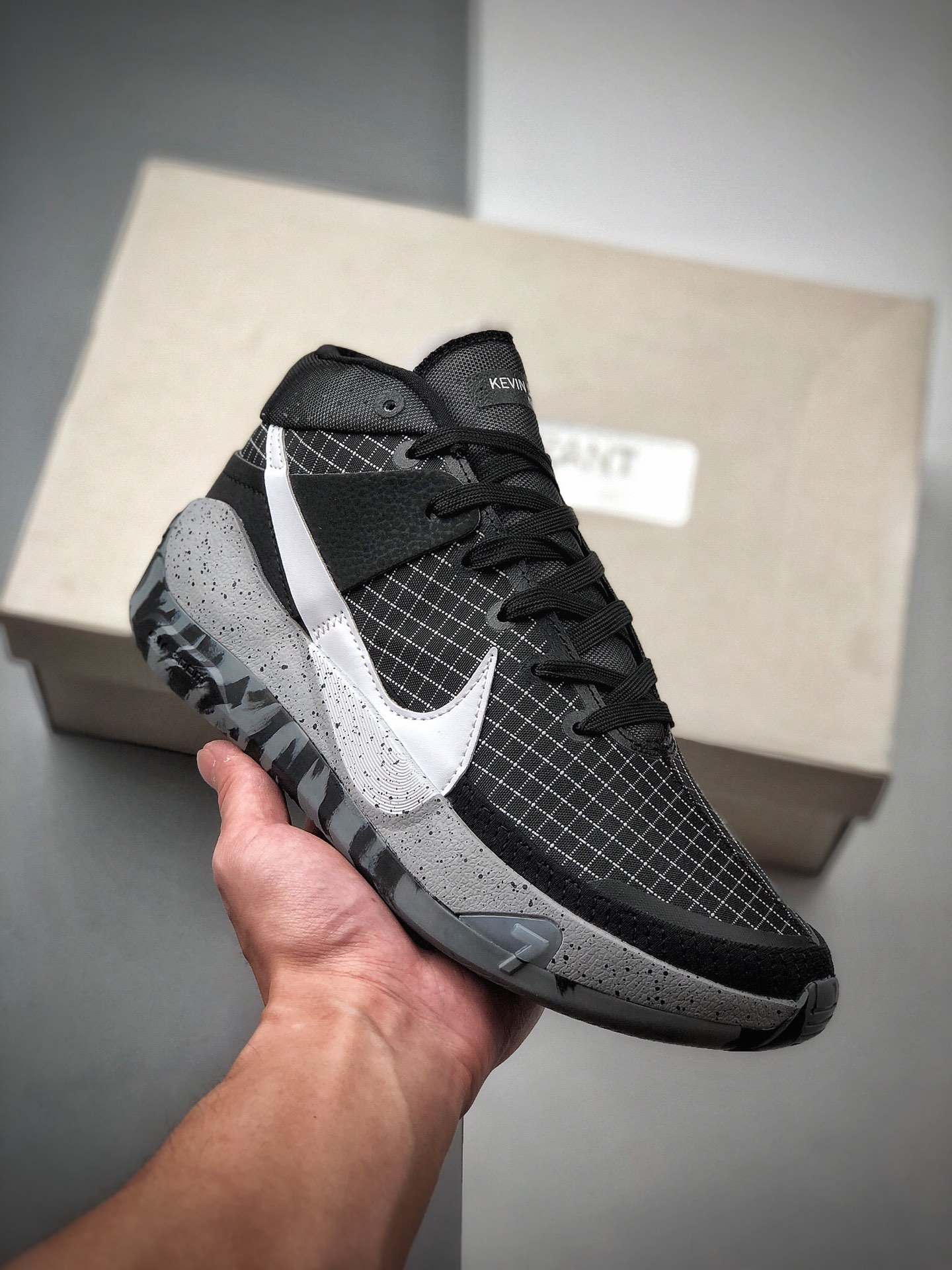 260 公司级 耐克 杜兰特 KD13 黑白色 Nike Zoom KD13 EP 杜兰特13代CI9949-004
