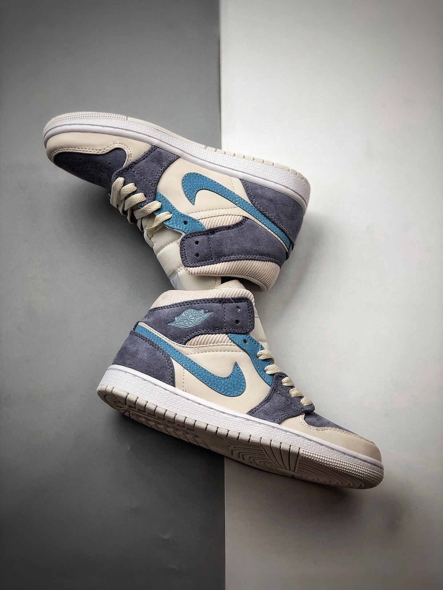 250 Air Jordan 1 MID巴黎配色 中帮巴黎配色 DA4666-100