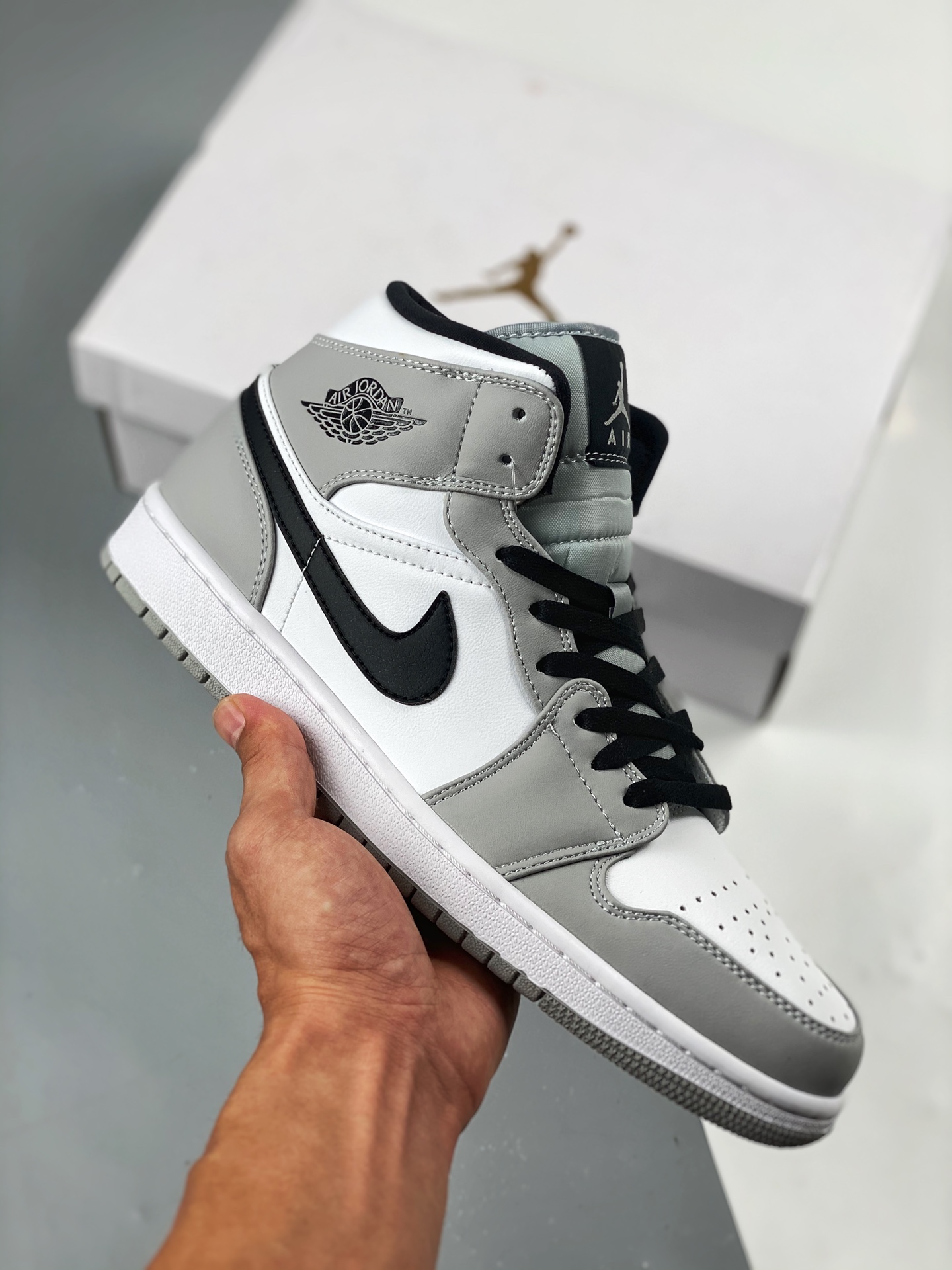 Soporte contra reembolso Air Jordan 1 Mid Gris ahumado "pequeño Dior" Pedido de cliente de comercio exterior de Tmall, …