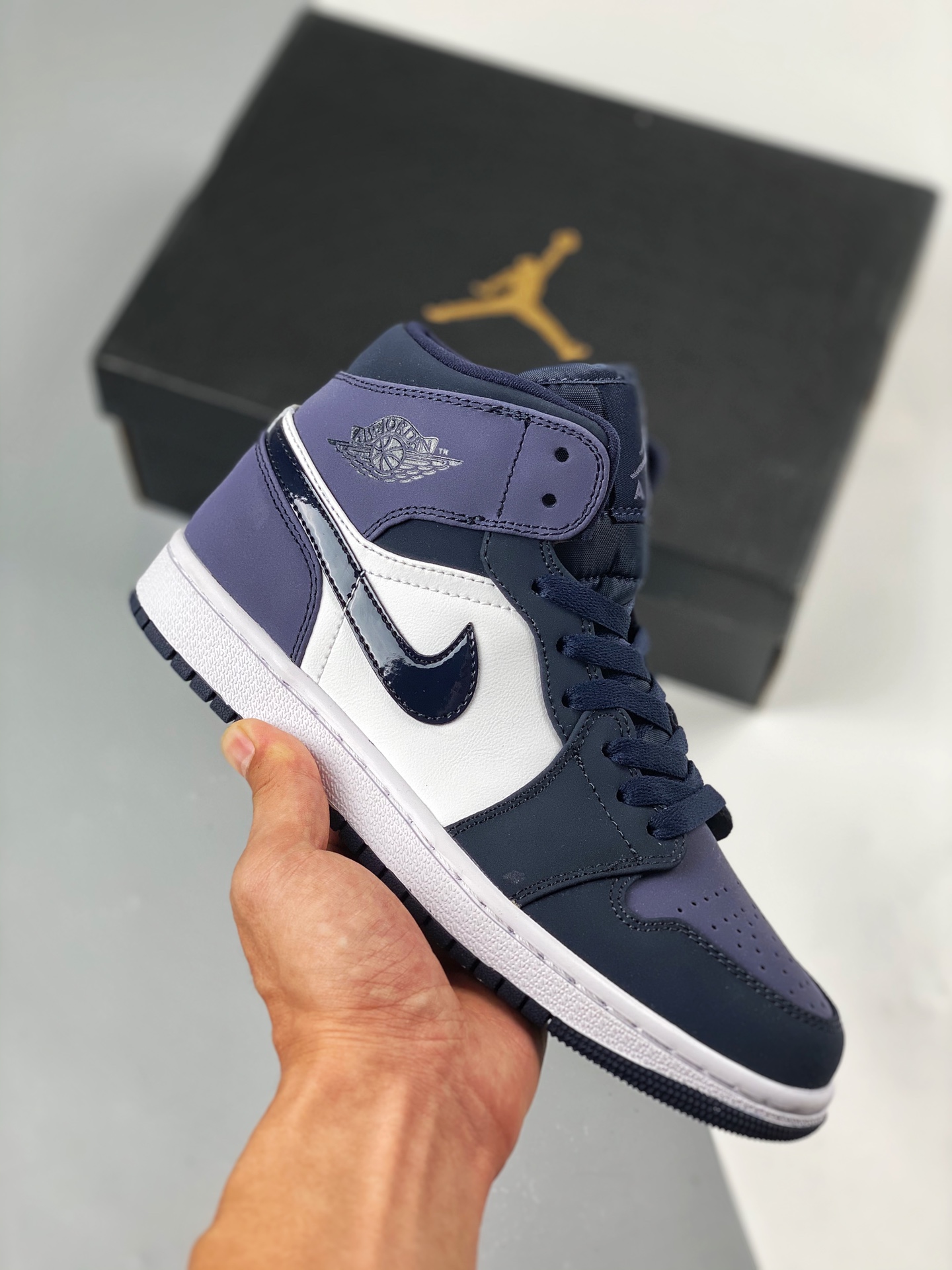 Soporte contra reembolso Air Jordan 1 Mid Negro y púrpura dedo del pie Pedido de cliente de comercio exterior de Tmall,…