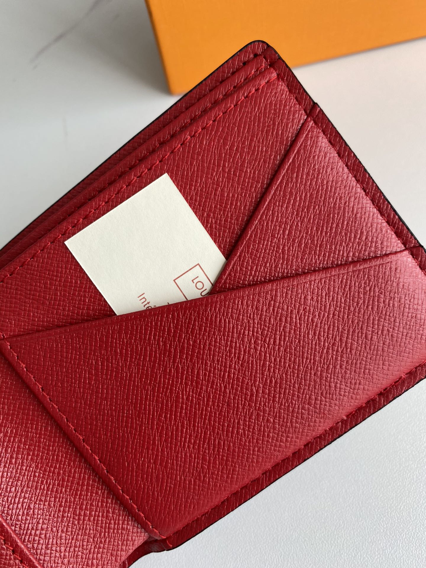 Side profile of the leather wallet
