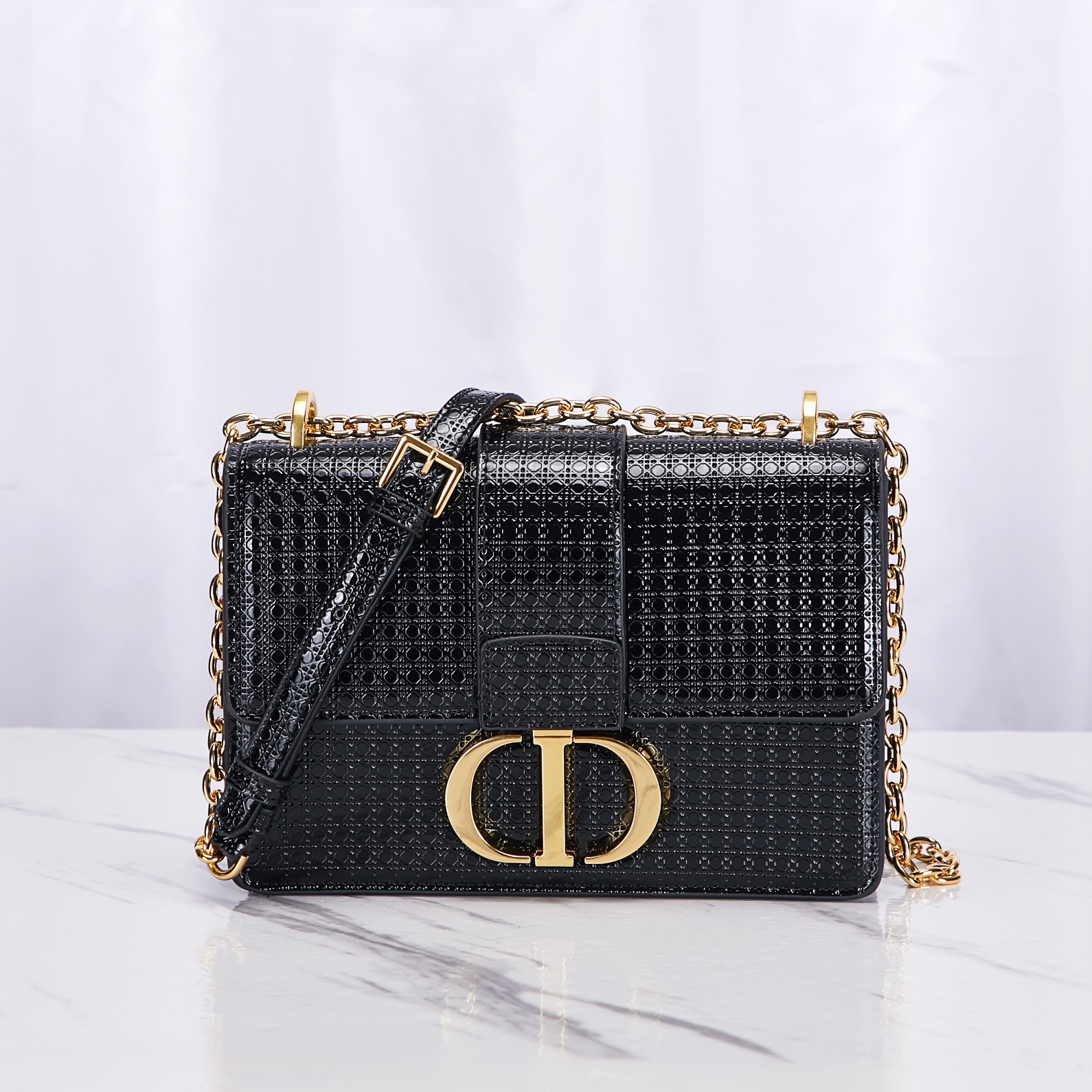 CHANEL Cocomark Chain Wallet Enamel Patent Leather Black Gold Hardware A13509