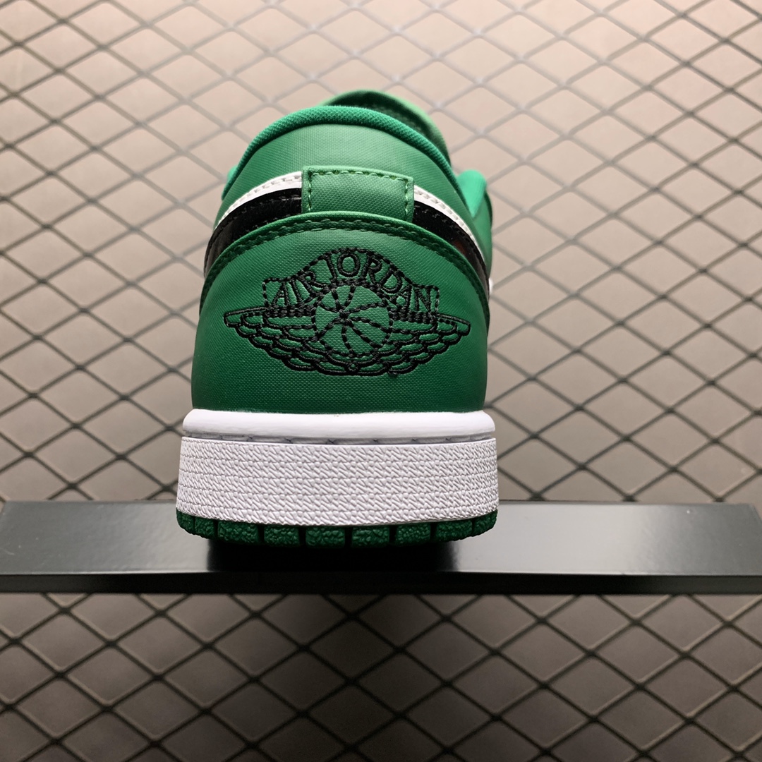 250 Air Jordan 1 Low AJ1乔1低帮文化篮球鞋 553558-301