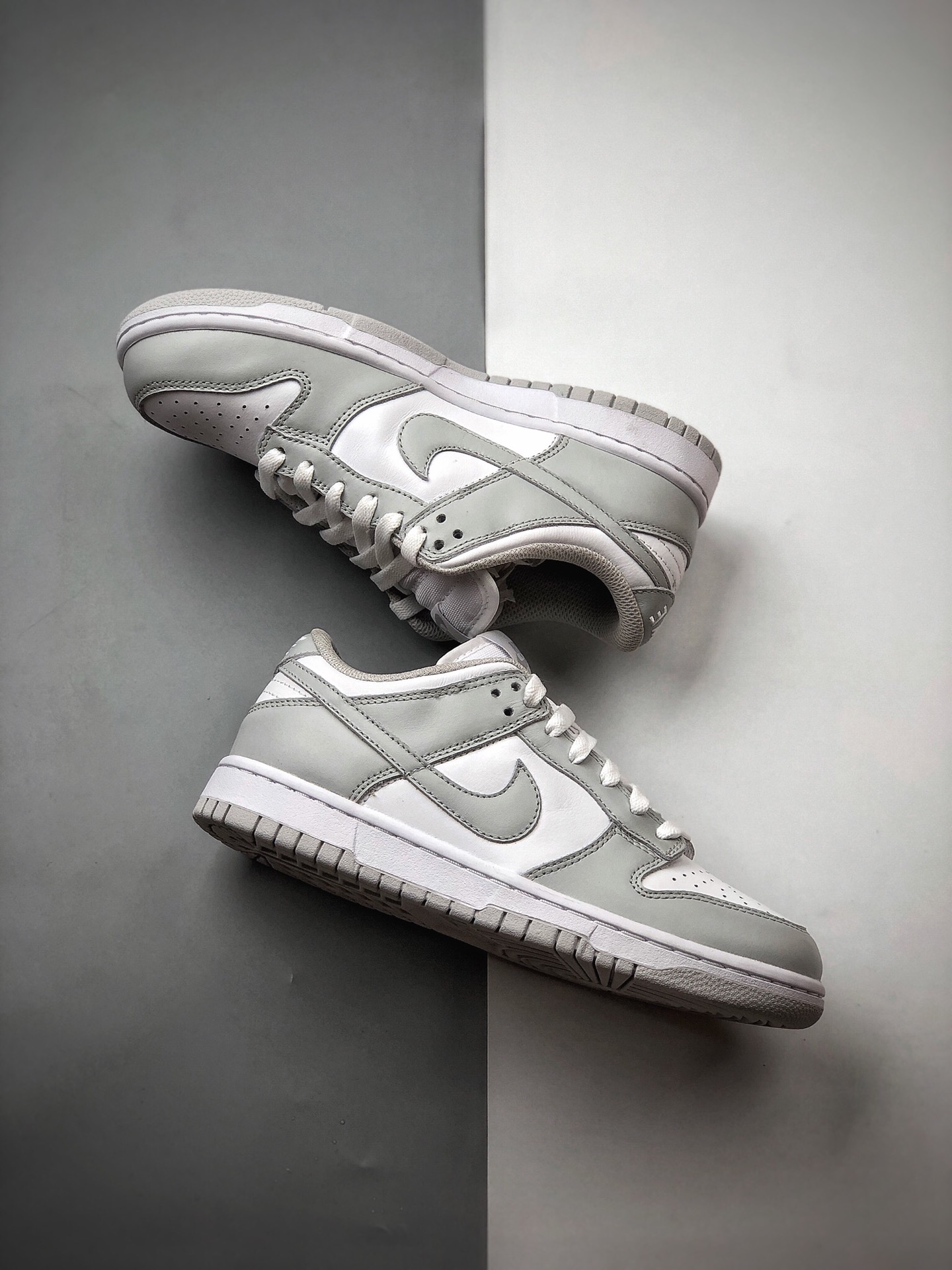 340 耐克Nike SB Dunk Low SP”Grey Fog/White”扣篮系列低帮休闲运动滑板板鞋“浅雾灰白” 货号：CU1726-201