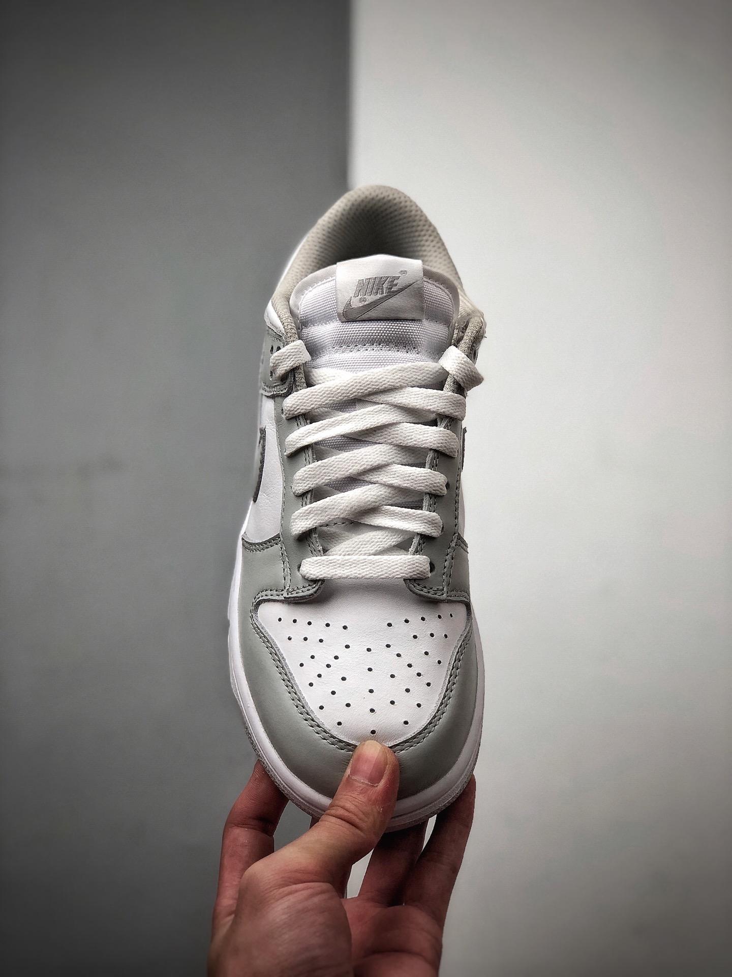 340 耐克Nike SB Dunk Low SP”Grey Fog/White”扣篮系列低帮休闲运动滑板板鞋“浅雾灰白” 货号：CU1726-201