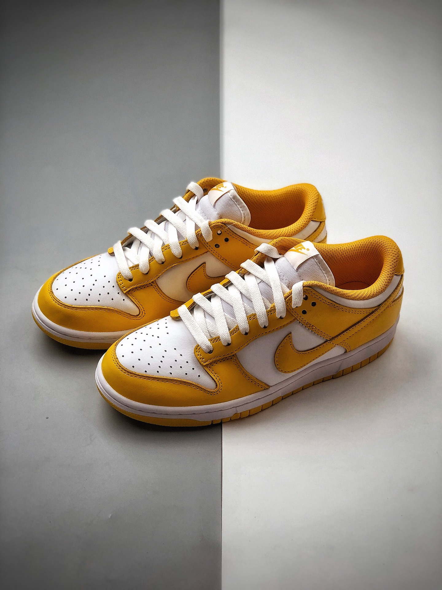 340 耐克Nike SB Dunk Low SP”Grey Fog/White”扣篮系列低帮休闲运动滑板板鞋“黄白色”CU1726-901