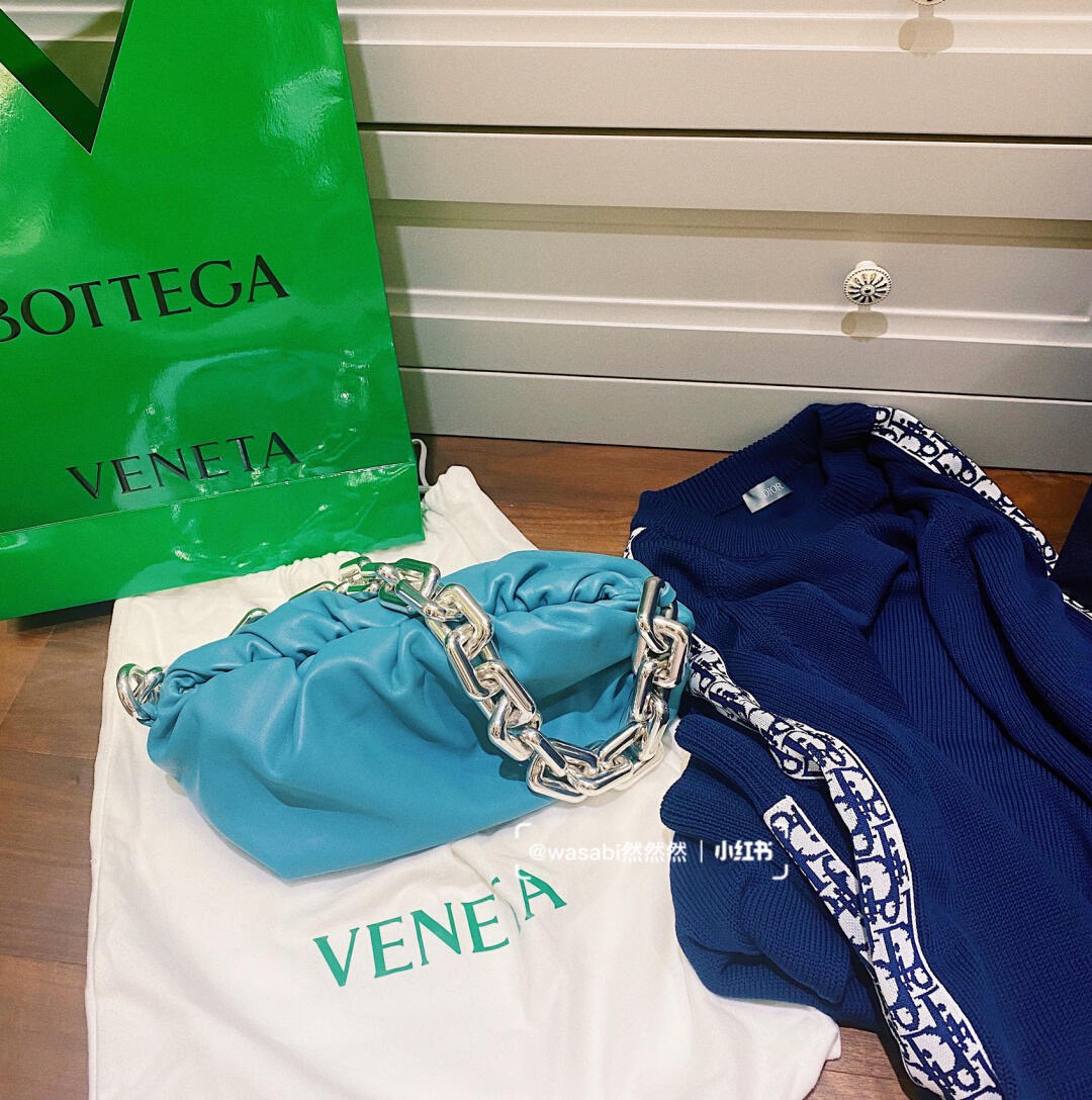 Bottega Veneta ๐๐๐ ๐พ๐๐ผ๐๐ ๐๐๐๐พ๐ 31CM BAG 620230ๆฒน็ป่/้ถ้พ