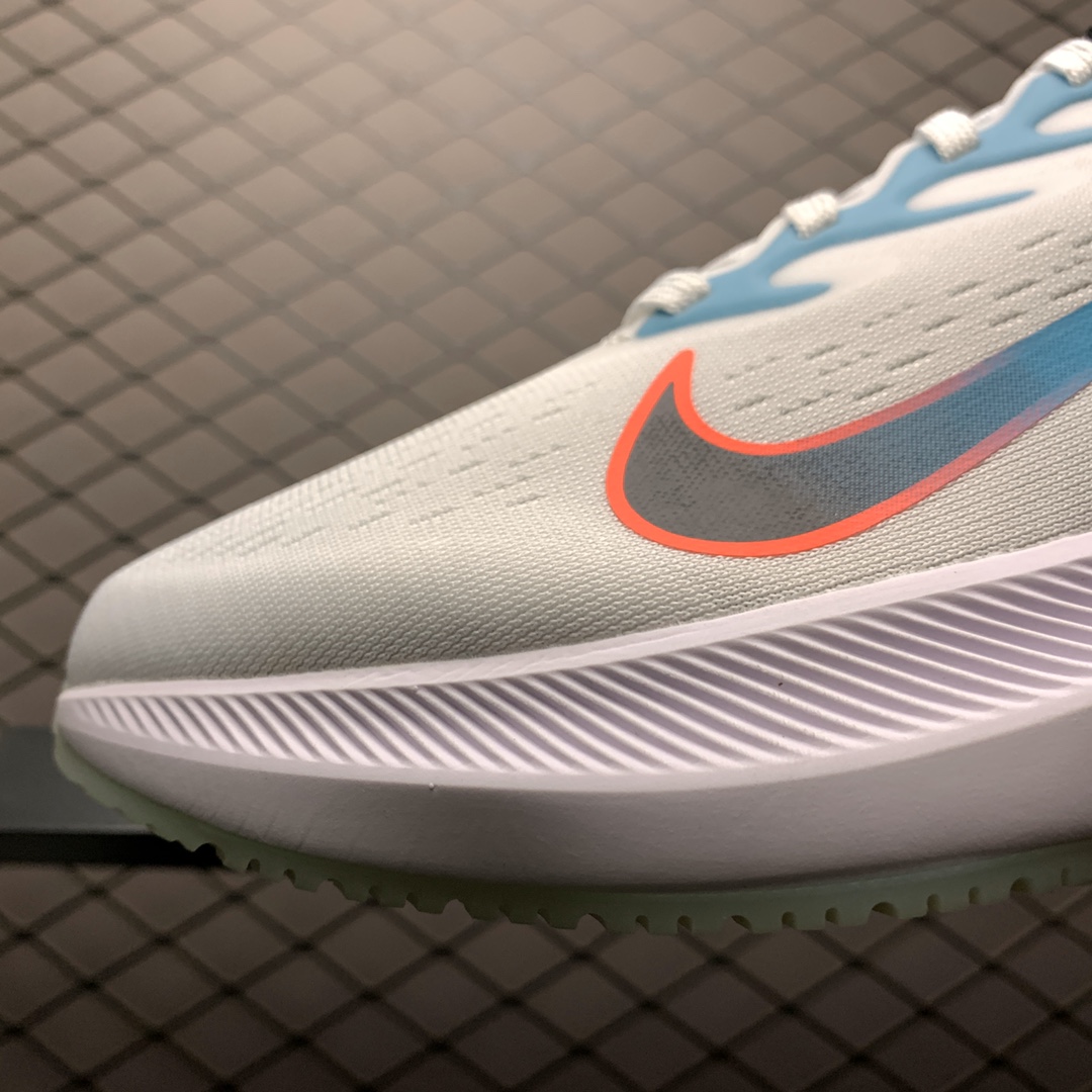 180  Nike Air Zoom Winflo W7代 网面透气 训练跑步鞋 CJ0291-100