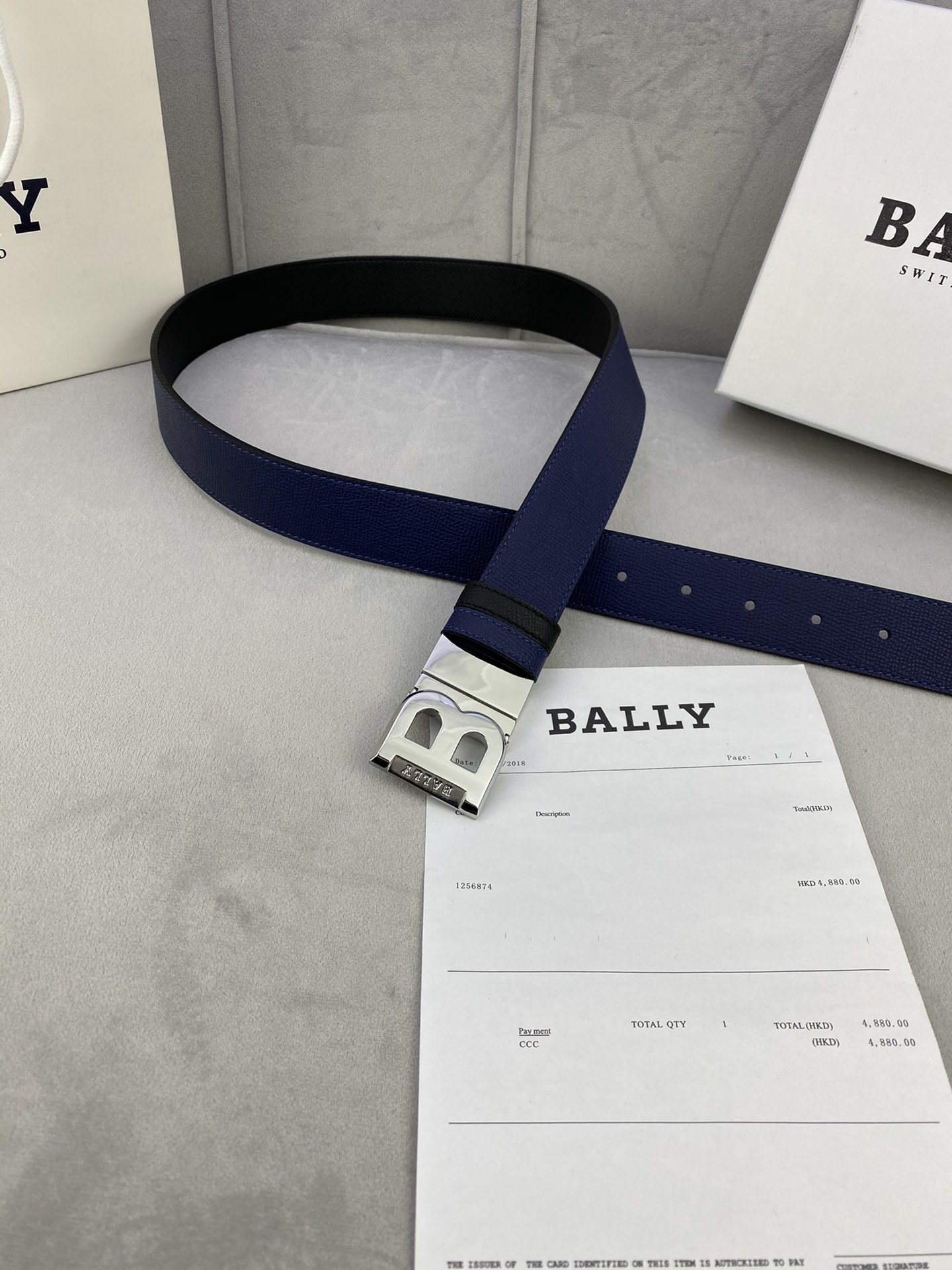 3 5cm BALLY 巴利 平纹/内衬头层小牛皮 配有金/银/字母扣头