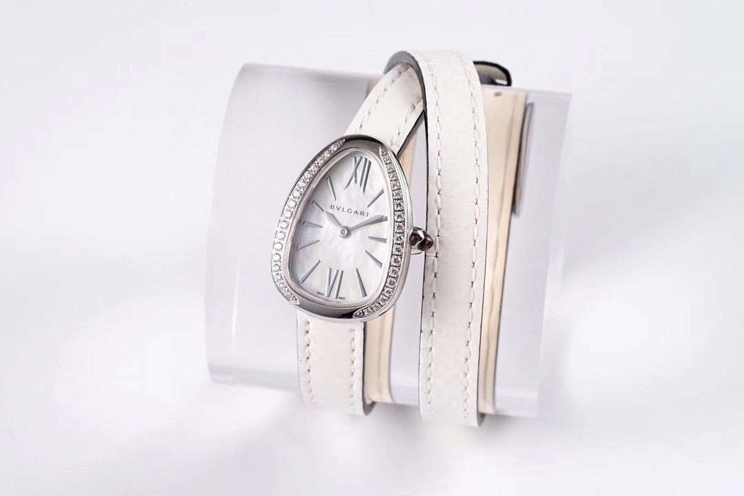 Bvlgari 宝格丽Serpenti系列长款表带