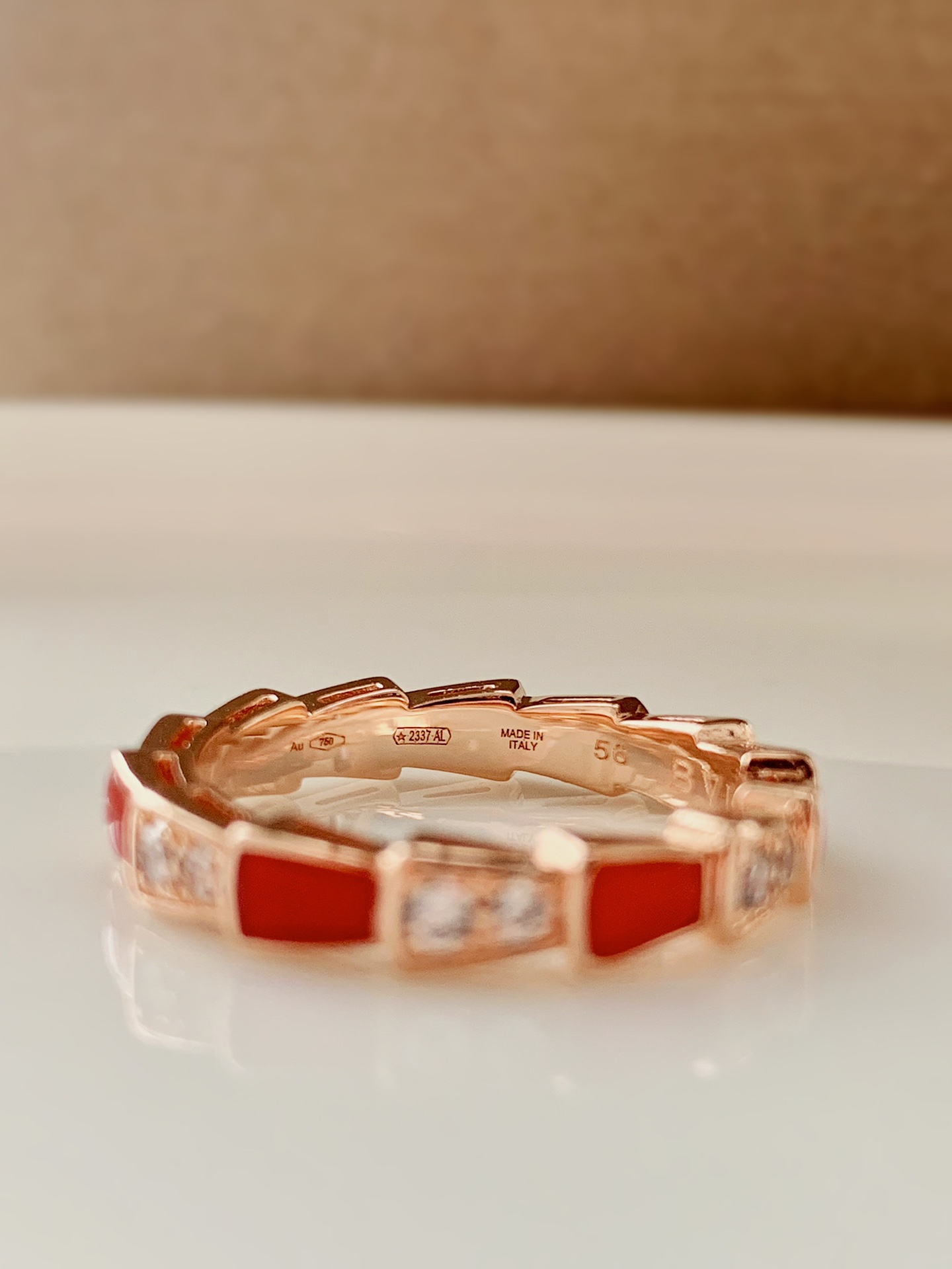 NO:102065,The highest version [Narrow Version] BV Serpenti Viper series 18K rose gold snake ring thin ring. Note 1. The difference between us and the counter is that all appearance, width, engraving and seal, color and gloss are the same, but the materials are different. We are sterling silver 925. Size 50#52#54#56#58#, Bulgari ring, bottega veneta, bvlgari, ring, pure silver19860909最高版本【窄版】BV Serpenti Viper系列18K玫瑰金蛇戒薄款戒指  细节注意1我们与专柜区别就是所有的外观、宽度、刻字钢印、色彩、光泽度都一致,但材质不一样,我们是纯银925 尺寸50#52#54#56#58#,宝格丽戒指,bottega veneta,bvlgari,ring,pure silver,Jewelry