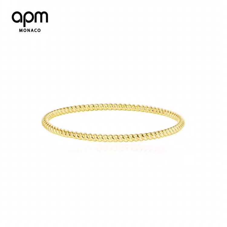 高品质❗️Apm monaco金色细款麻花扭纹钻手镯！简约大方的一款手镯，可以与其他款式搭配叠戴，日常佩戴都是很个性小清新的～圆形手镯圈
光面💰90
排钻💰110