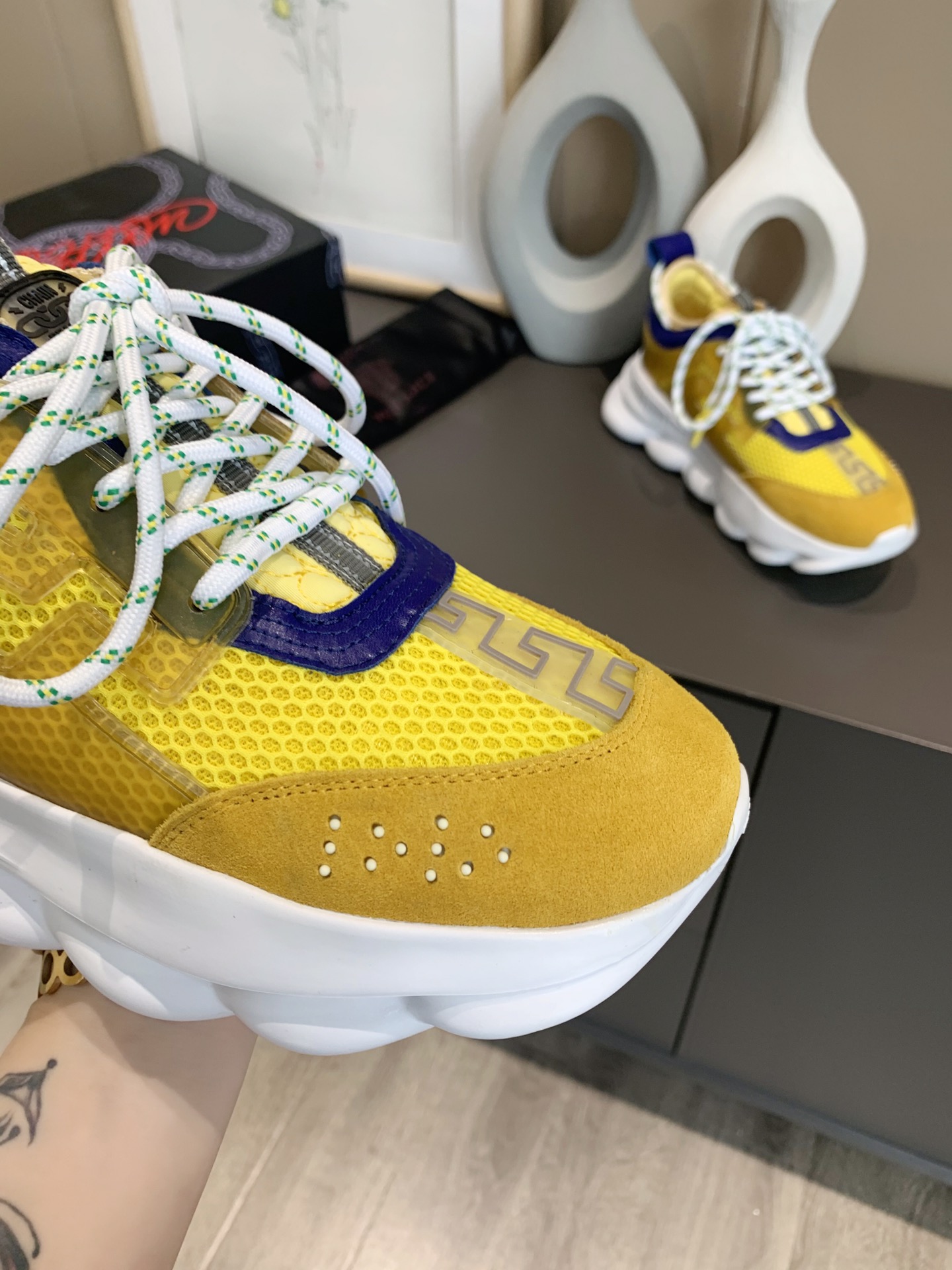 precio de fábrica... Generación 1 Versace VERSACE pareja zapatos extranjeros comprar versión de la p
