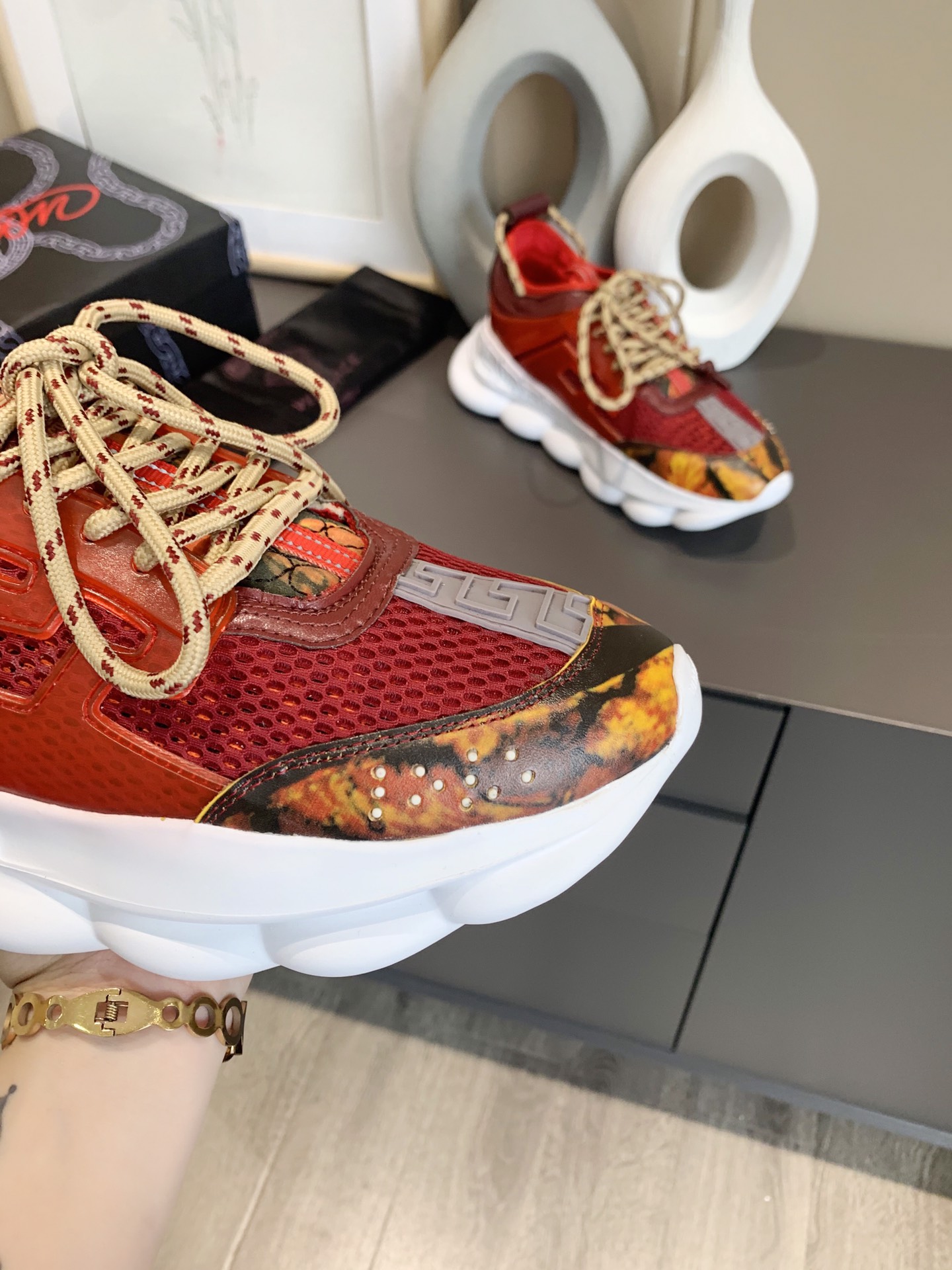 precio de fábrica... Generación 1 Versace VERSACE pareja zapatos extranjeros comprar versión de la p