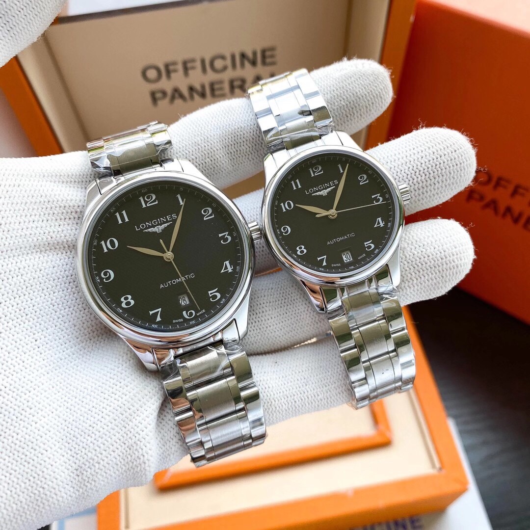 💰260。皮带品牌： 浪琴-LONGINES  名匠系列类型：情侣对表表壳：316精钢（做工优质）表带：进口小牛皮/316精钢（两种可选）机芯：高级定制全自动机芯（走时精准）玻璃：高级矿物质玻璃镜面（防划花）尺寸：男直径39mm，厚度11mm，女直径33mm，厚度11mm🔥顶级出品 精品不断🔥
