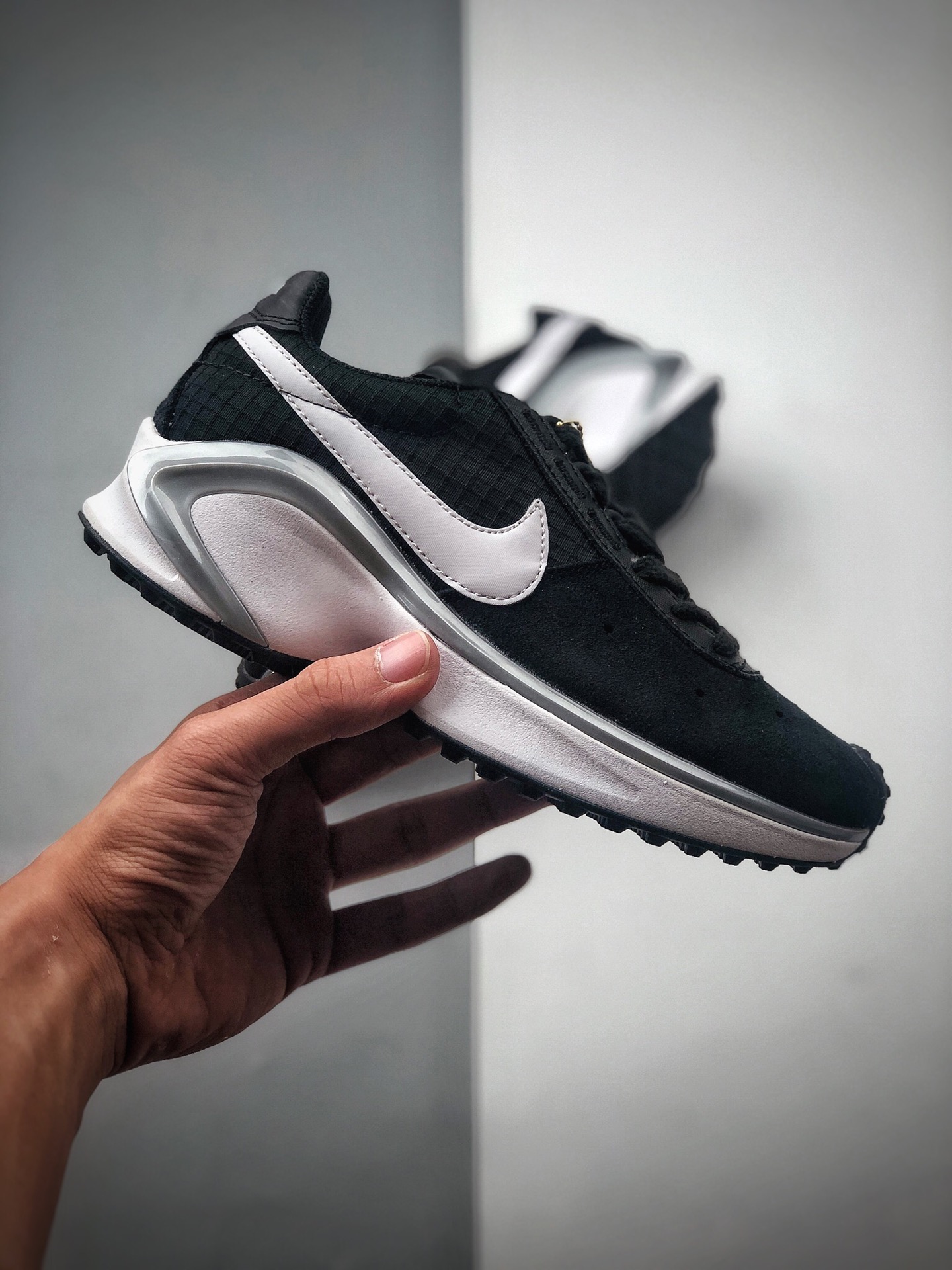 250 Nike D/MS/X  Waffle “Starfish”复古跑鞋CQ0205-001