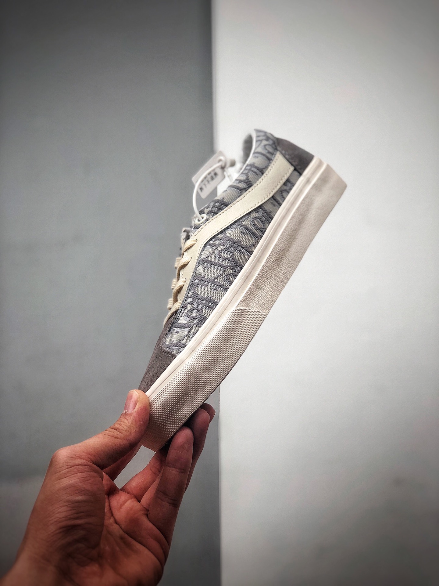150  2020 VANS范斯 迪奥Dior x Vans Vault OG Authentic Era LX”Christian Dior”  灰色