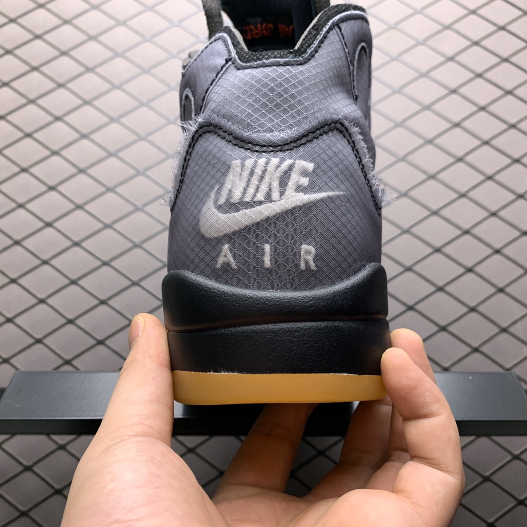 530 纯原版本 OFF-White x Air Jordan 5 Retro SP OW联名AJ5乔5联名男子篮球鞋 CT8480-001