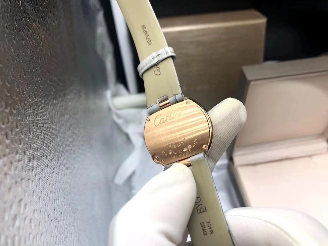 Cartier 卡地亚白气球系列女表，七夕情人节礼物最佳选择