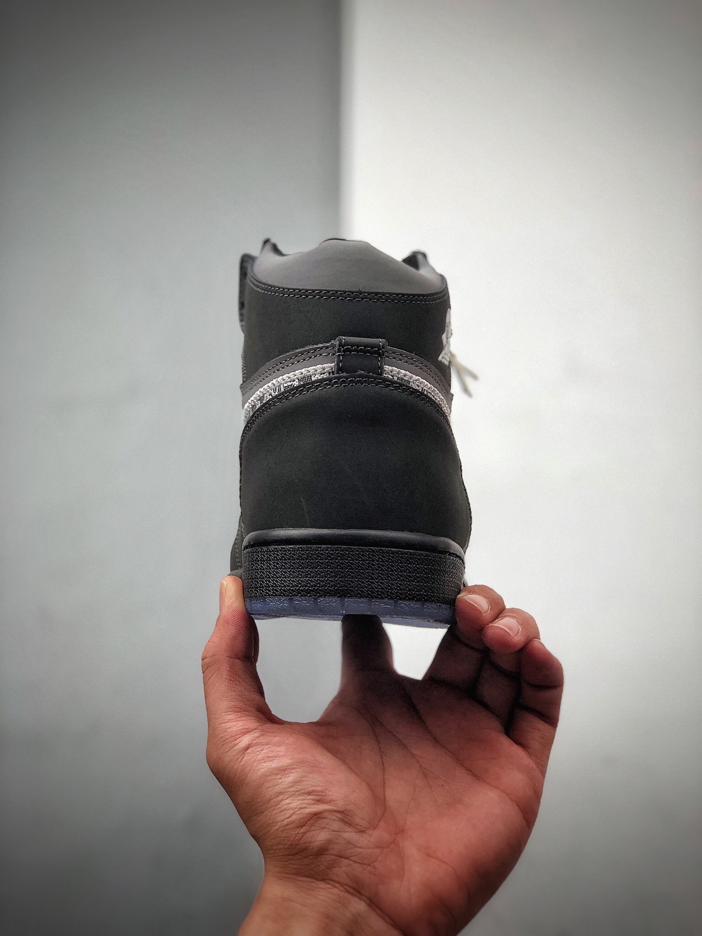 300 耐克 Dior x Air Jordan 1 LOW OG “迪奥联名”AJ1低帮休闲篮球鞋