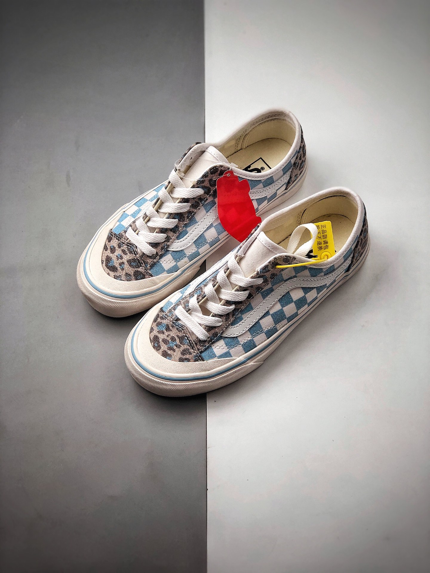 150  引爆开学季！豹纹大学蓝来了！ Vans Style 36 Decon 万斯 大学蓝 水心蓝 豹纹棋盘格包头低帮硫化板鞋