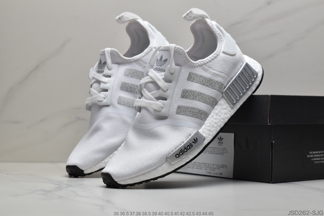 200 公司级阿迪达斯Adidas NMD R1 Boost V2 弹力针织面跑鞋  FY9668