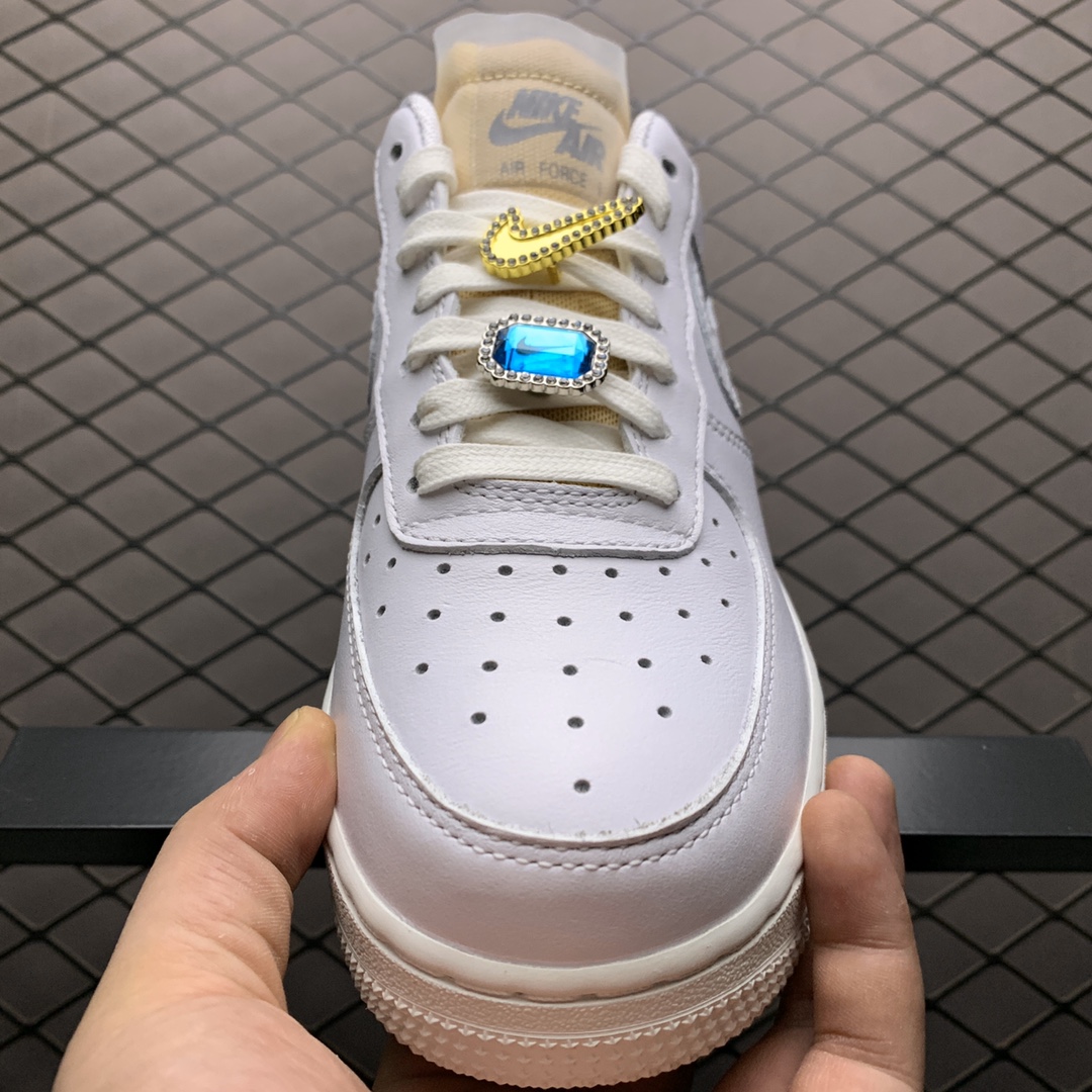 230 Nike Air Force 1'07 空军一号低帮运动休闲板鞋 CZ8101-100