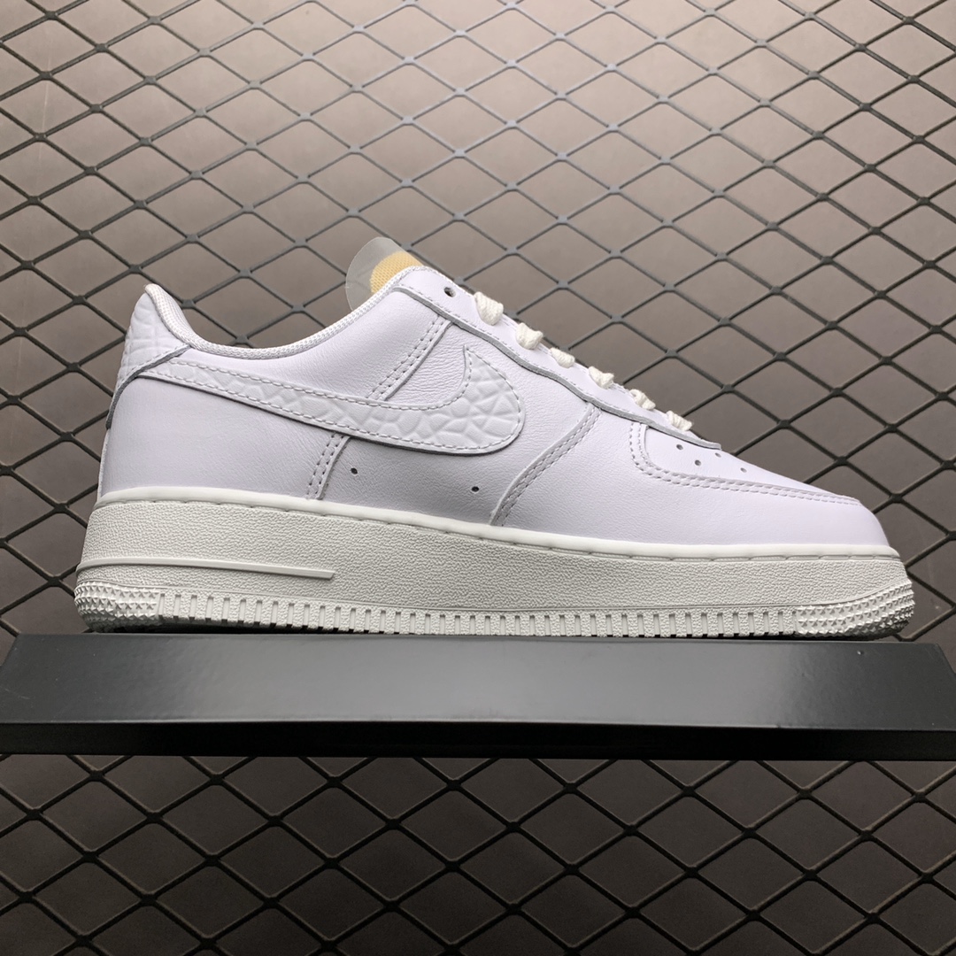 230 Nike Air Force 1'07 空军一号低帮运动休闲板鞋 CZ8101-100