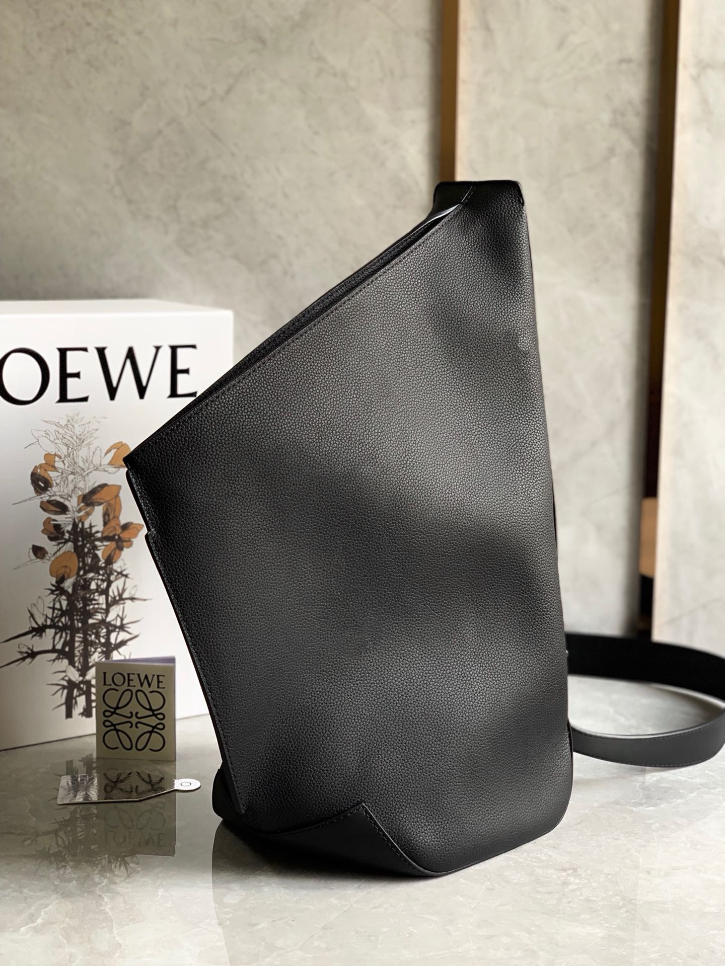 Loewe罗意威 Anton Backpack 黑色