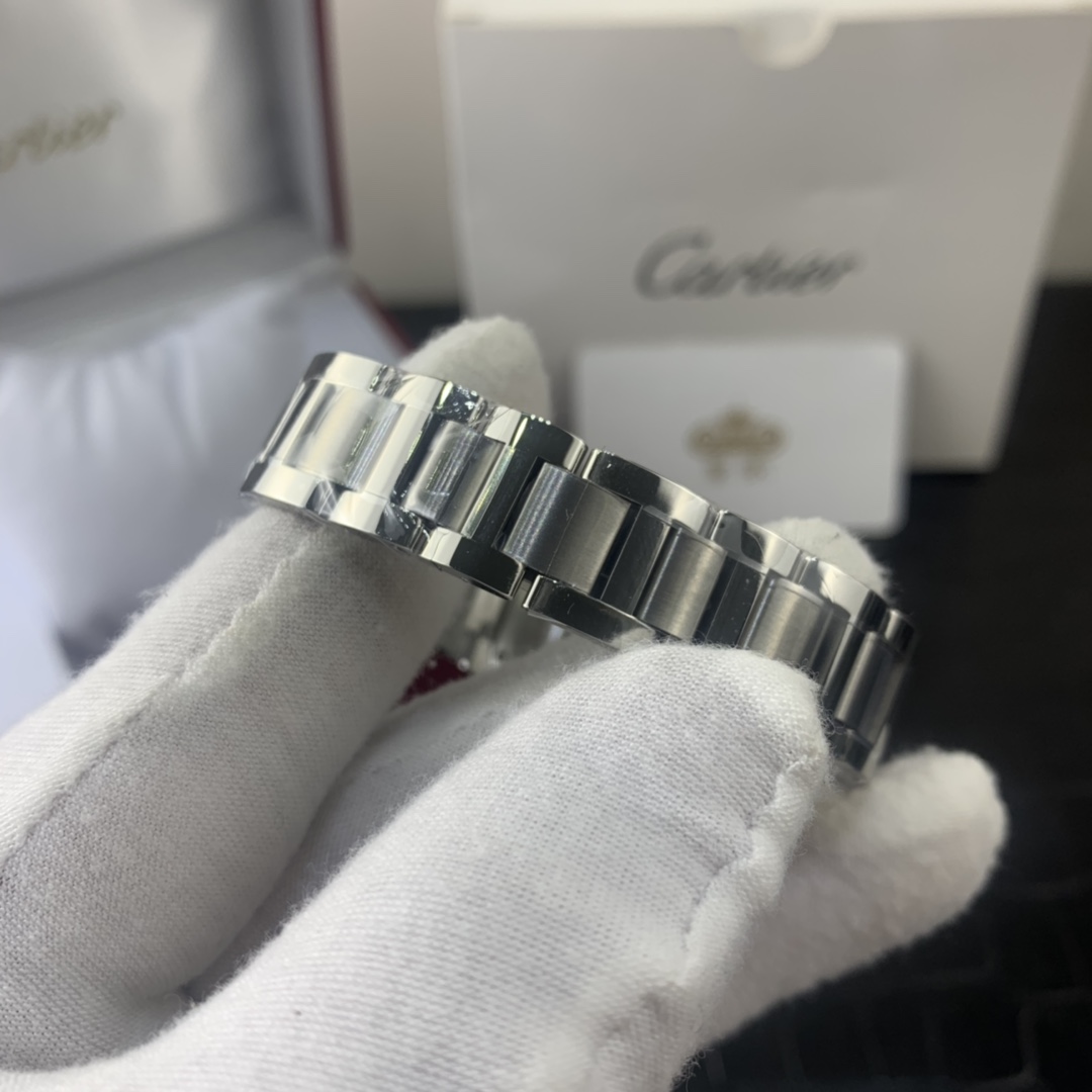 Cartier 皇家 卡地亚蓝气球系列33尺寸女表