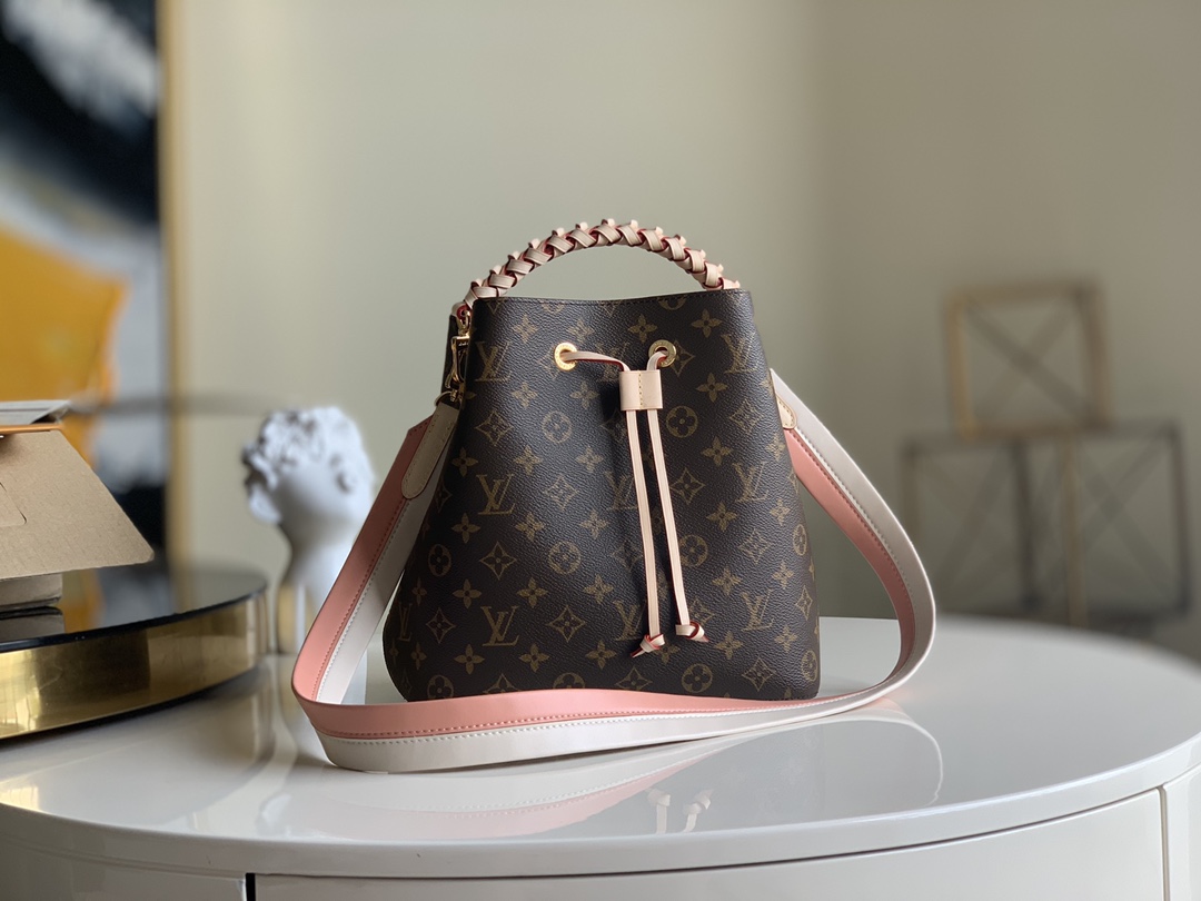 NO:396745,【Exclusive real shot M45577】Old-flower NéoNoé MM bucket bag Summer surprise new refreshing and quiet Damier Azur canvas with woven leather handles, contrasting color removable leather shoulder straps to allow handheld, shoulder or crossbody to switch at will. W., LV [original leather], louis vuitton19860909【独家实拍M45577】老花NéoNoé MM水桶包 夏季惊喜新款清爽恬淡Damier Azur帆布搭配编织皮革手柄,撞色可拆卸皮革肩带令手提、肩背或斜挎随心切换.W.,LV【原厂皮】,louis vuitton,Bag